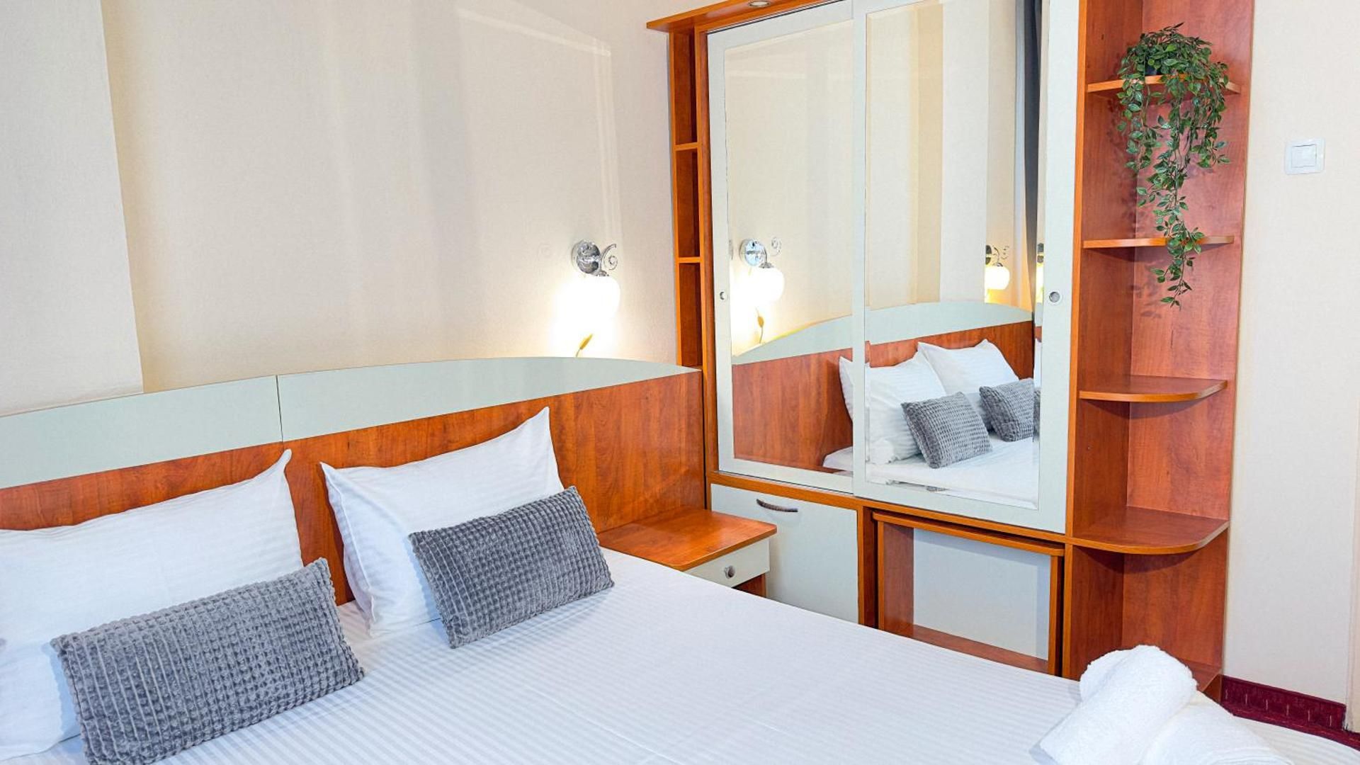Economy Double Room