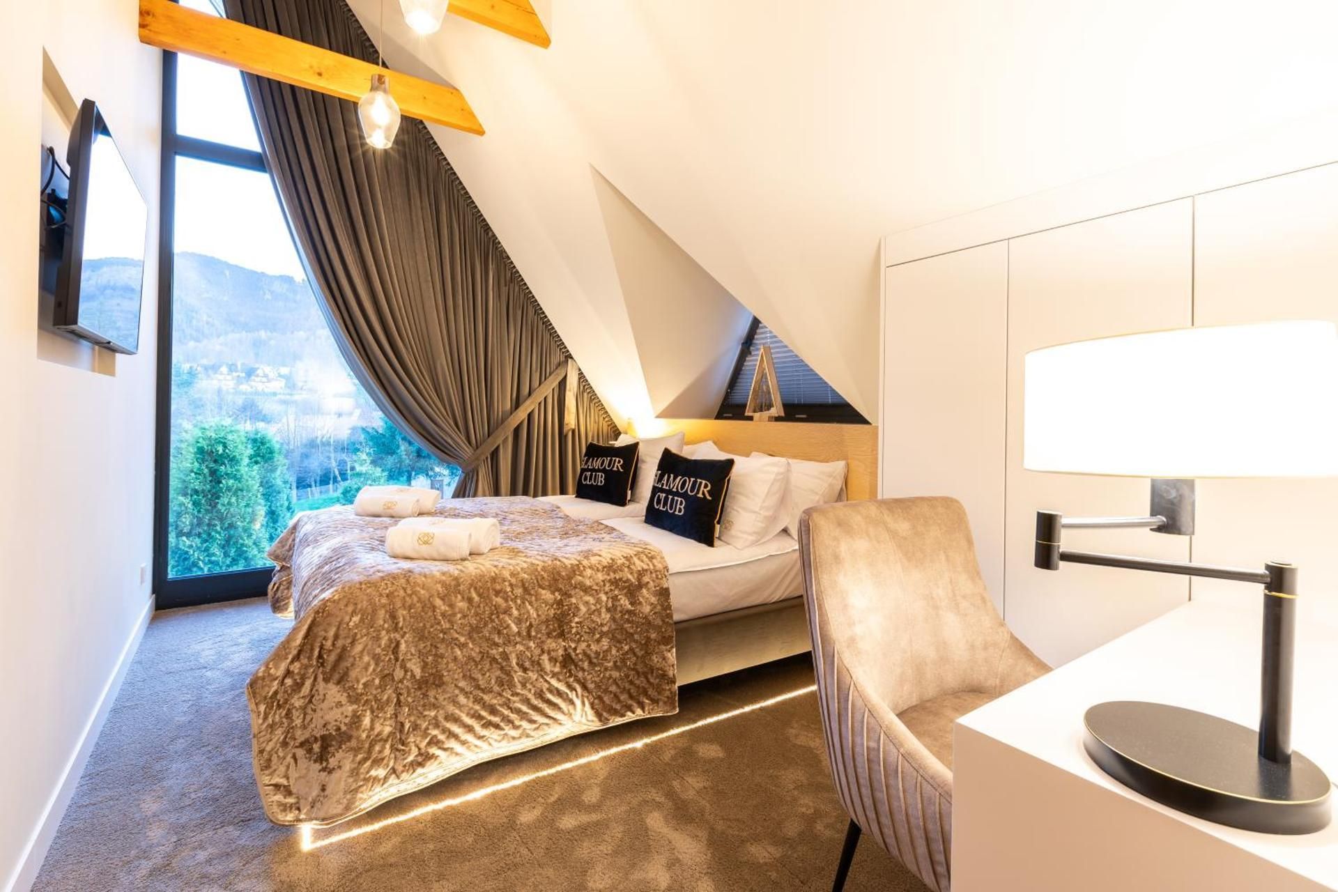 Deluxe Villa