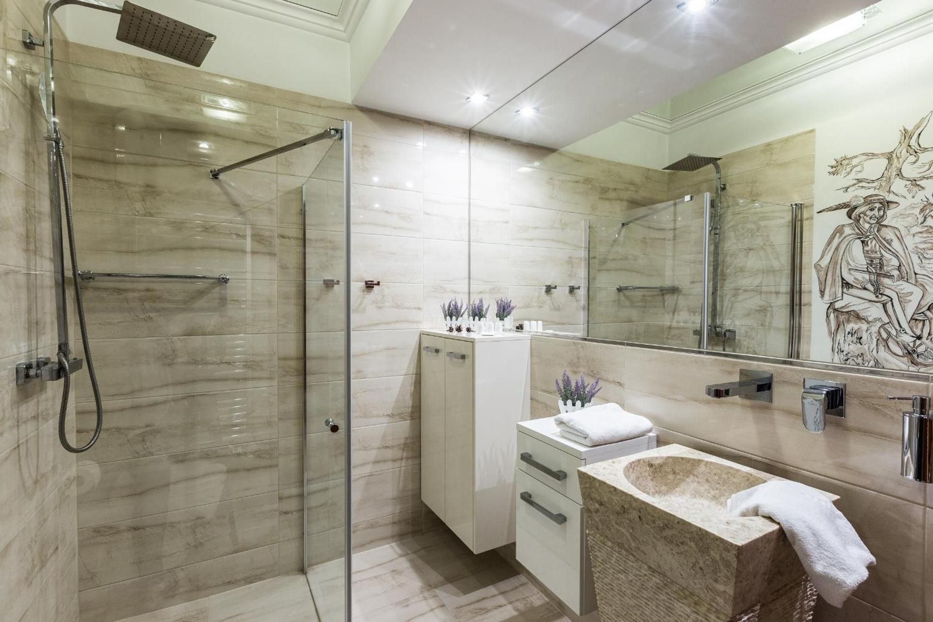Two-Bedroom Apartment with Mountain View building A