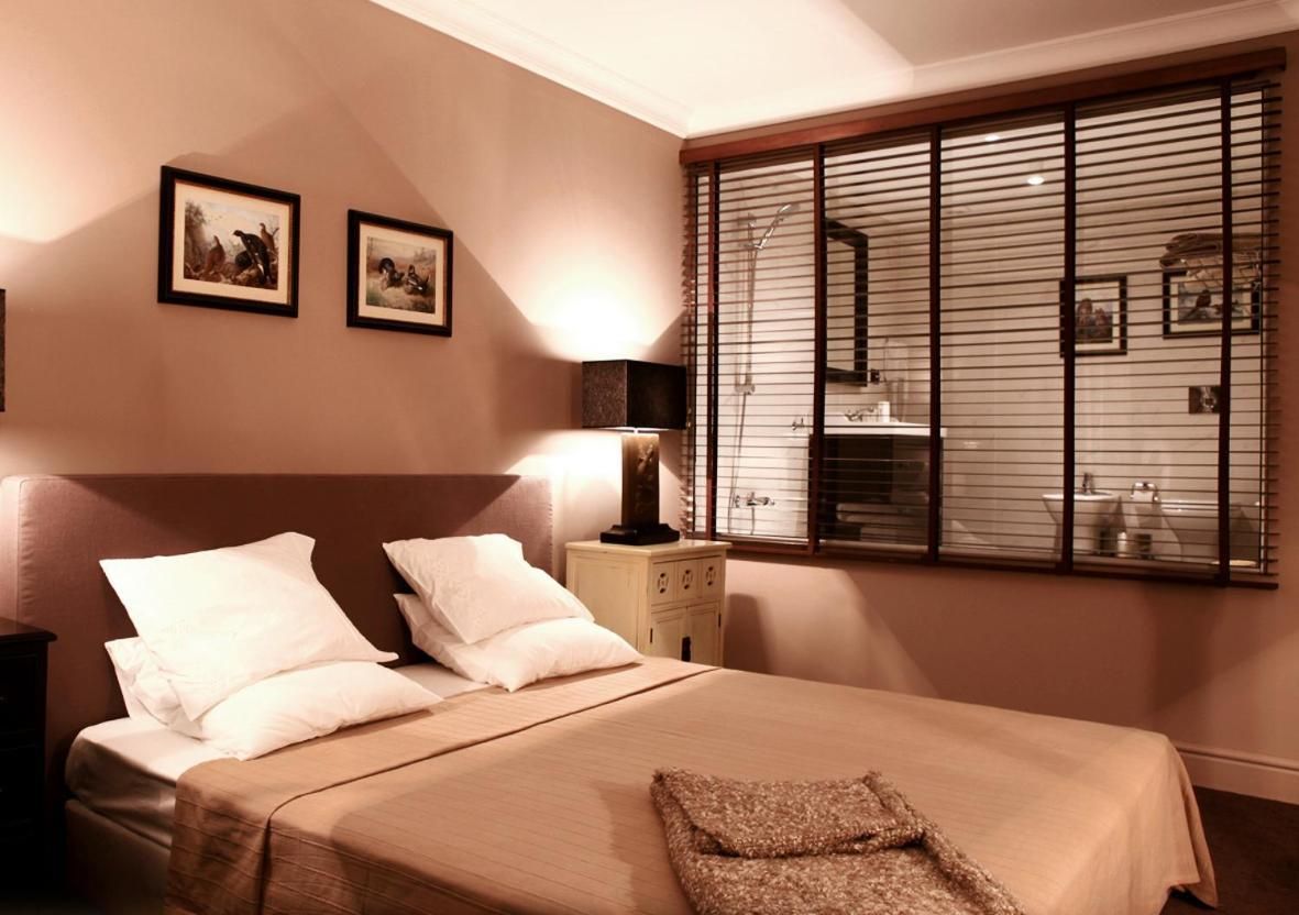 Double Room with Free Secured Parking