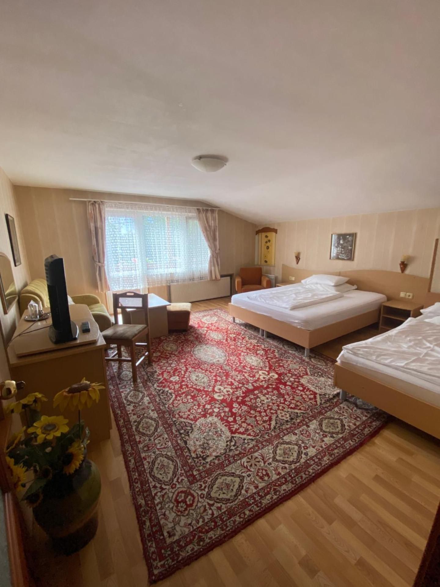 Comfort Triple Room with Shower