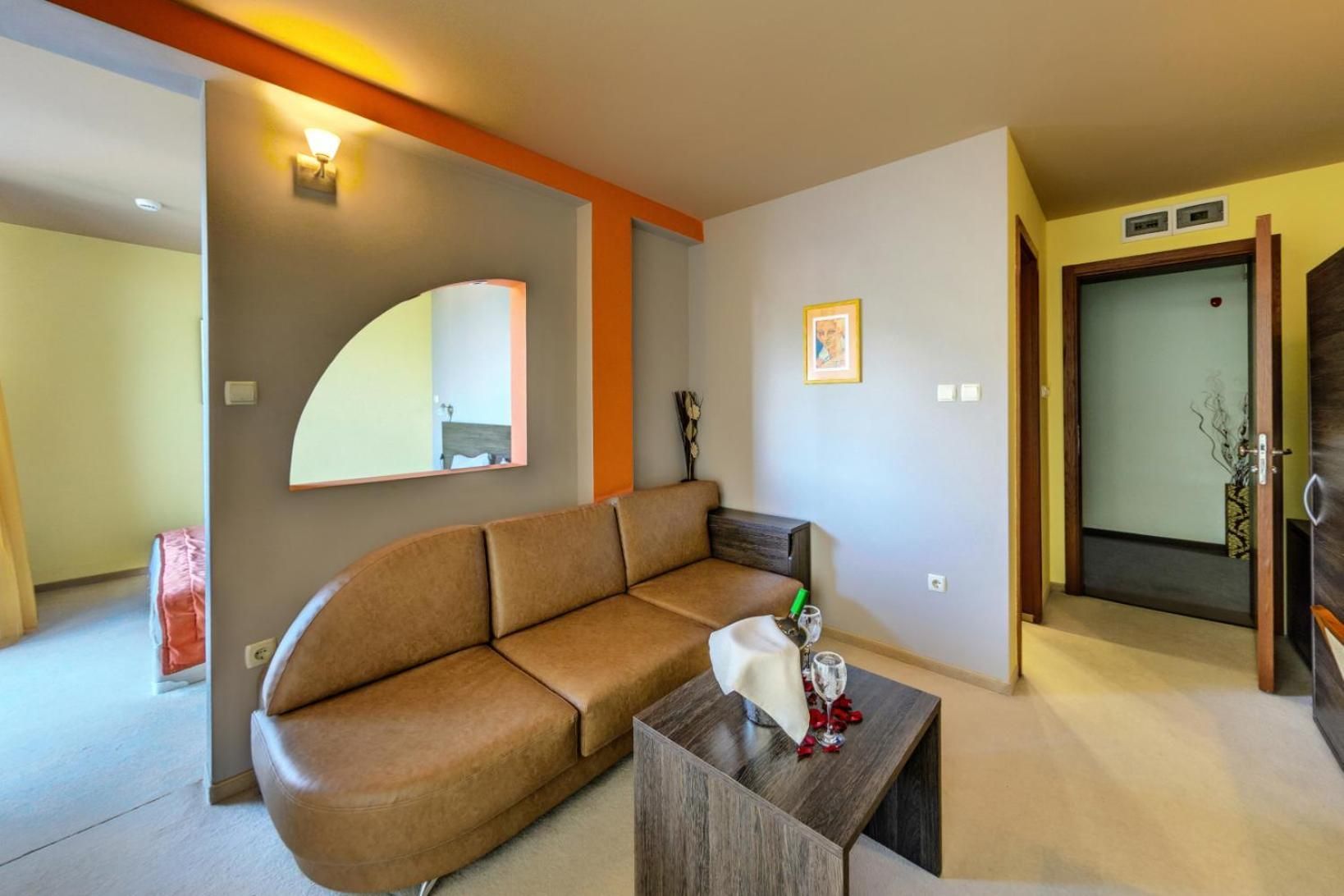 One-Bedroom Suite with Balcony