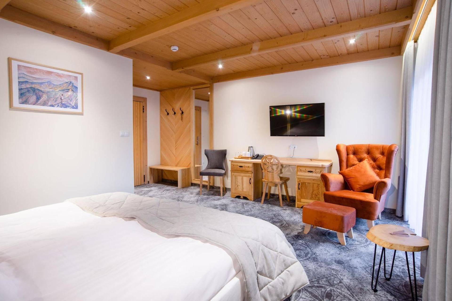Double or Twin Room with Balcony