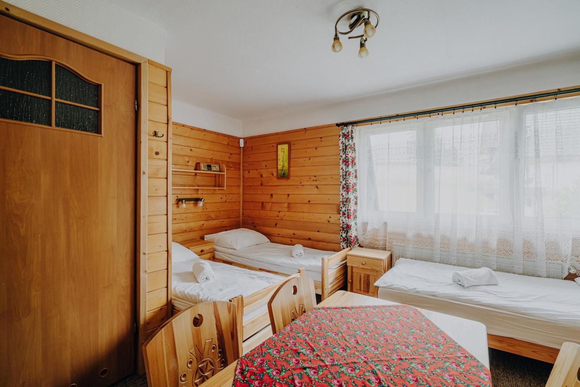 Quadruple Room with Mountain View