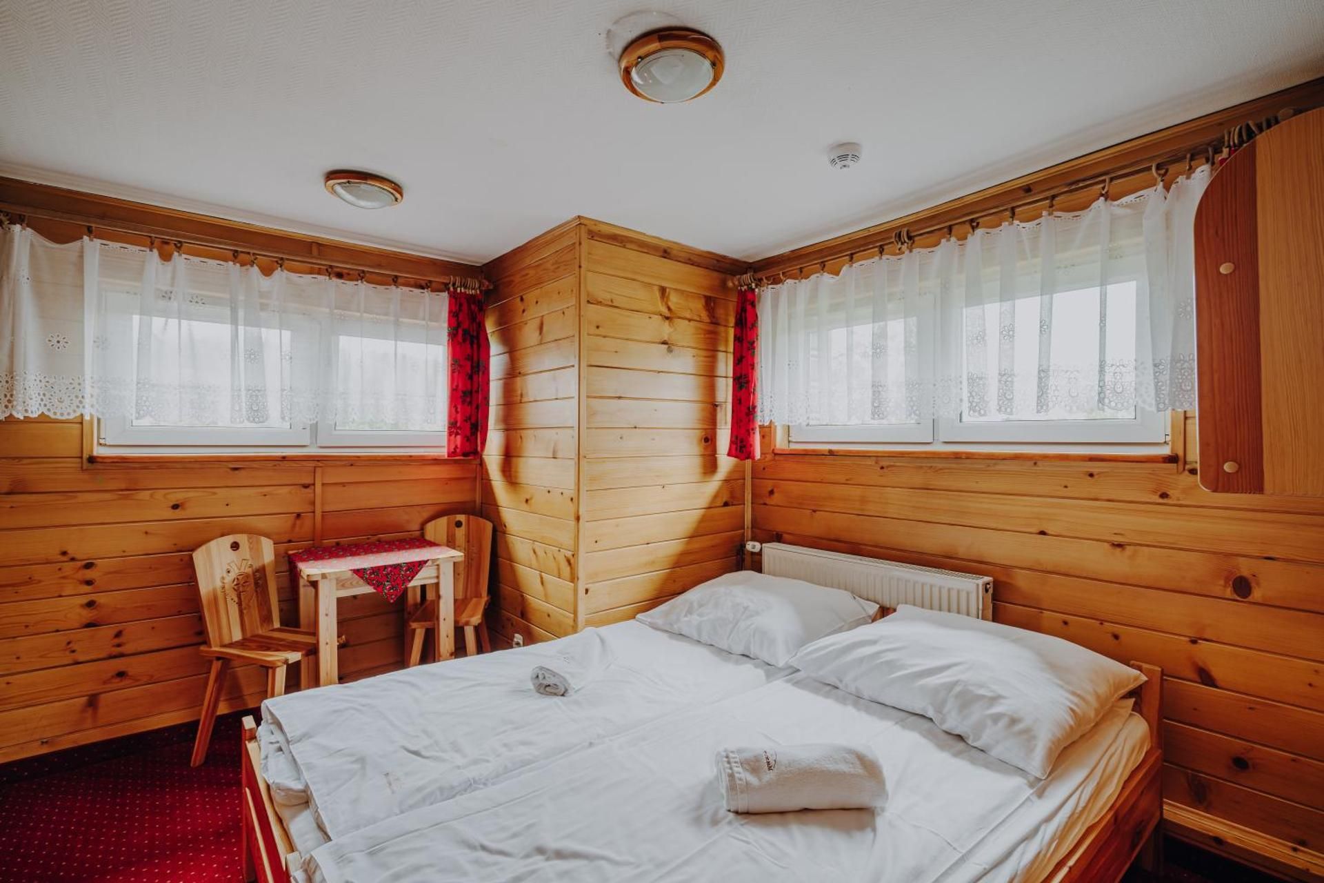 Triple Room with Mountain View