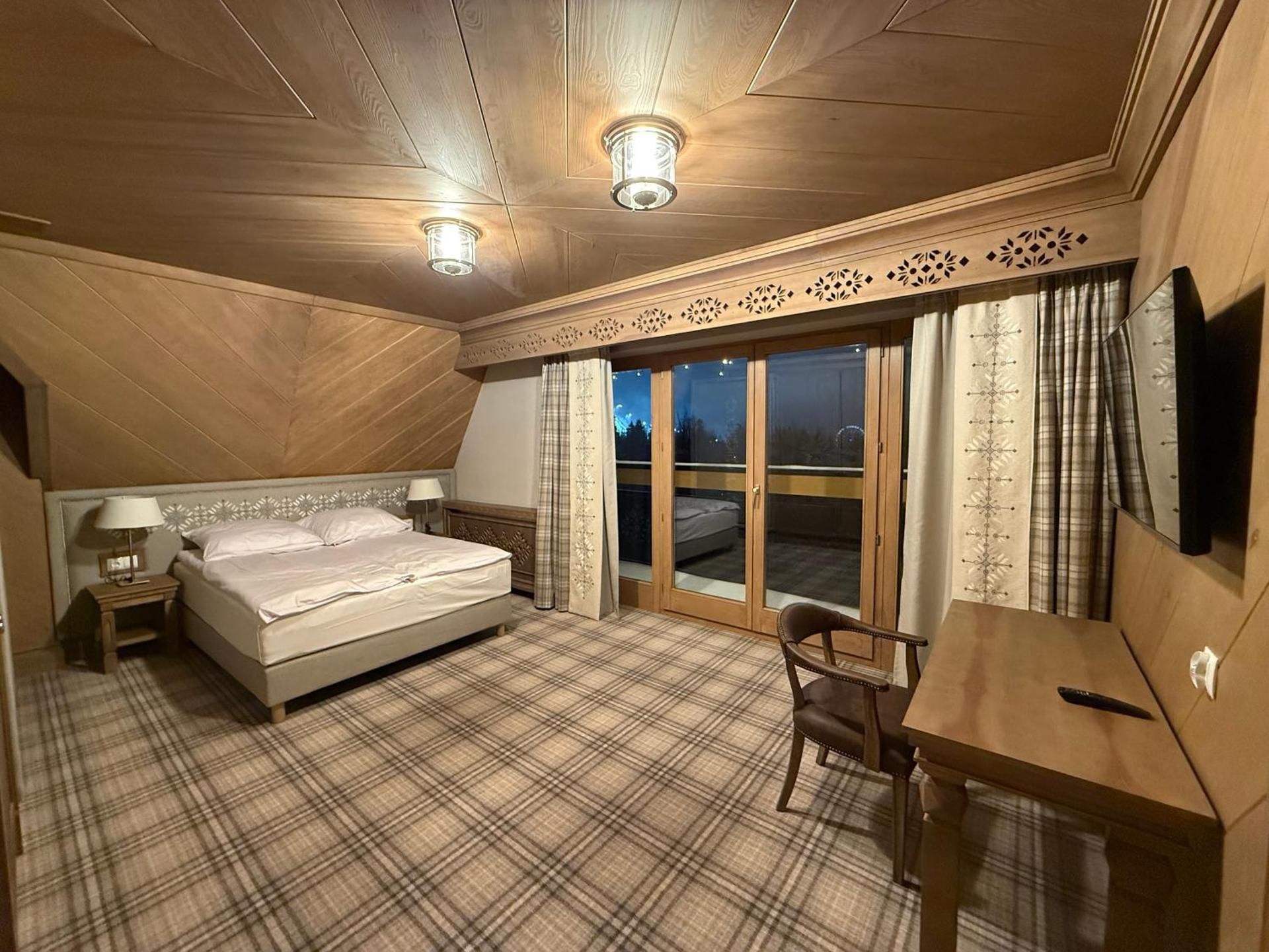 Deluxe Double Room with Balcony