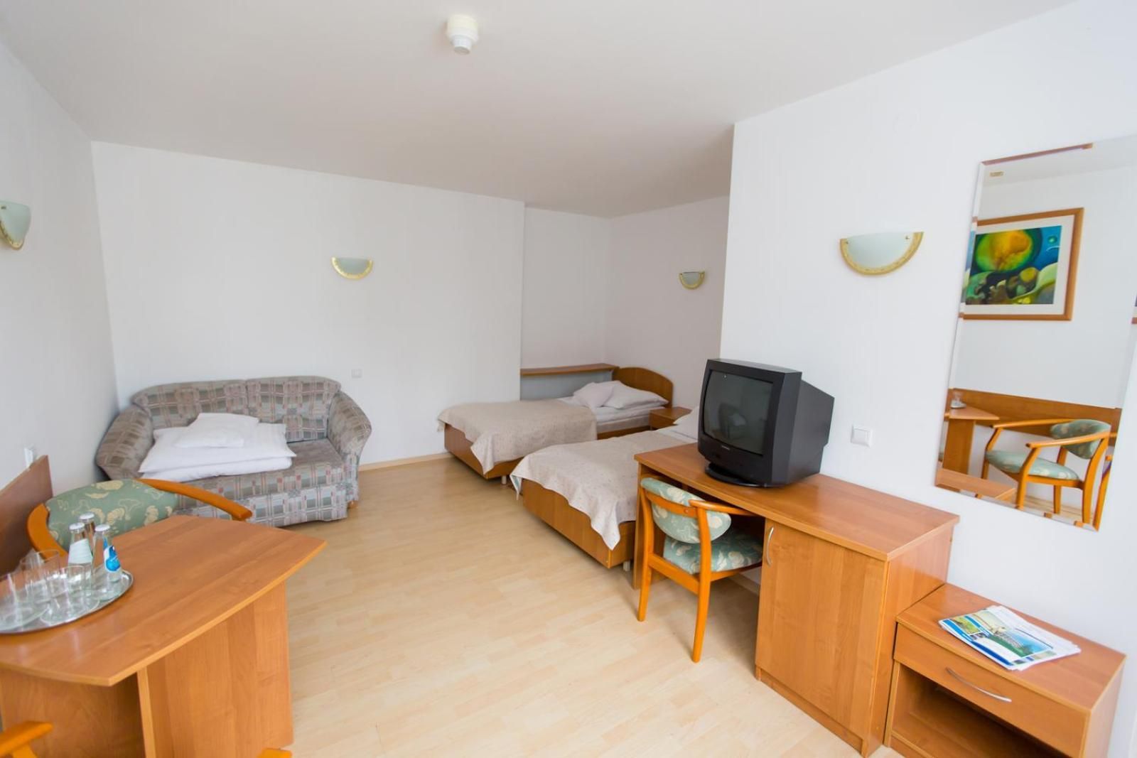Economy Triple Room