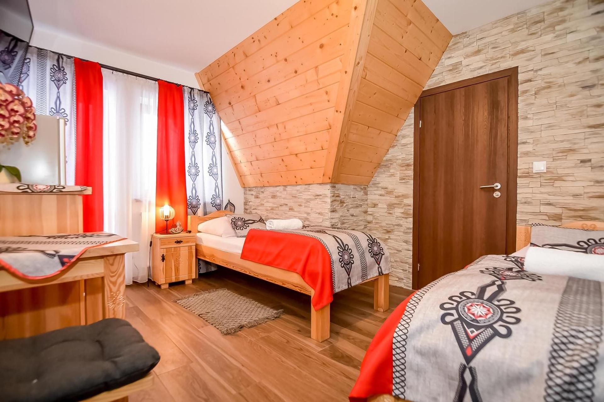 Double Room with Mountain View