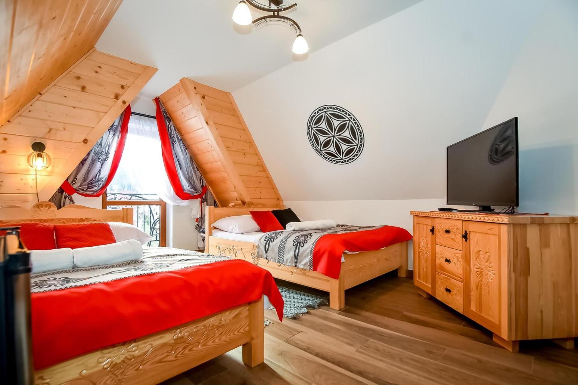 Triple Room with Mountain View
