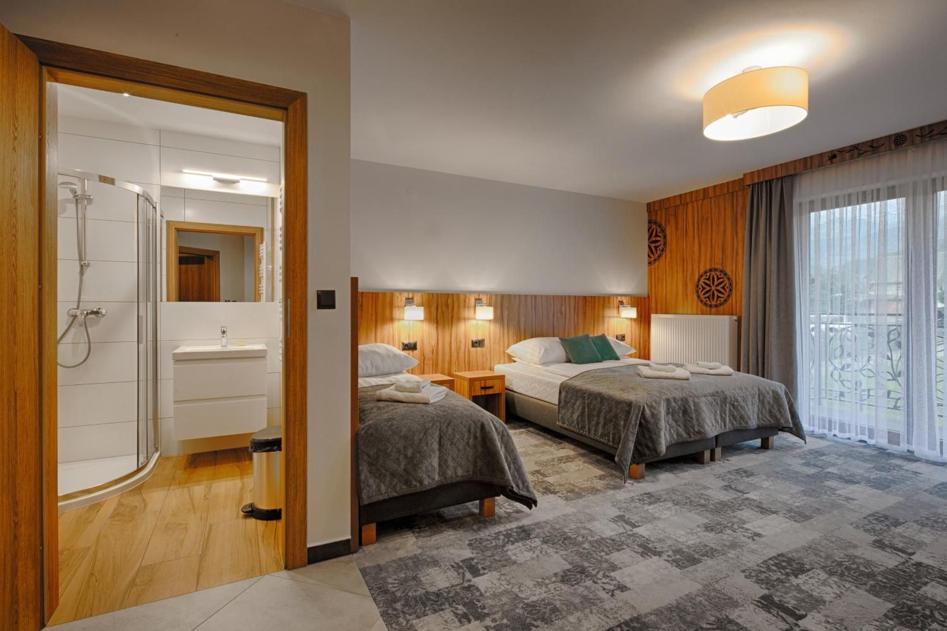 Deluxe Triple Room