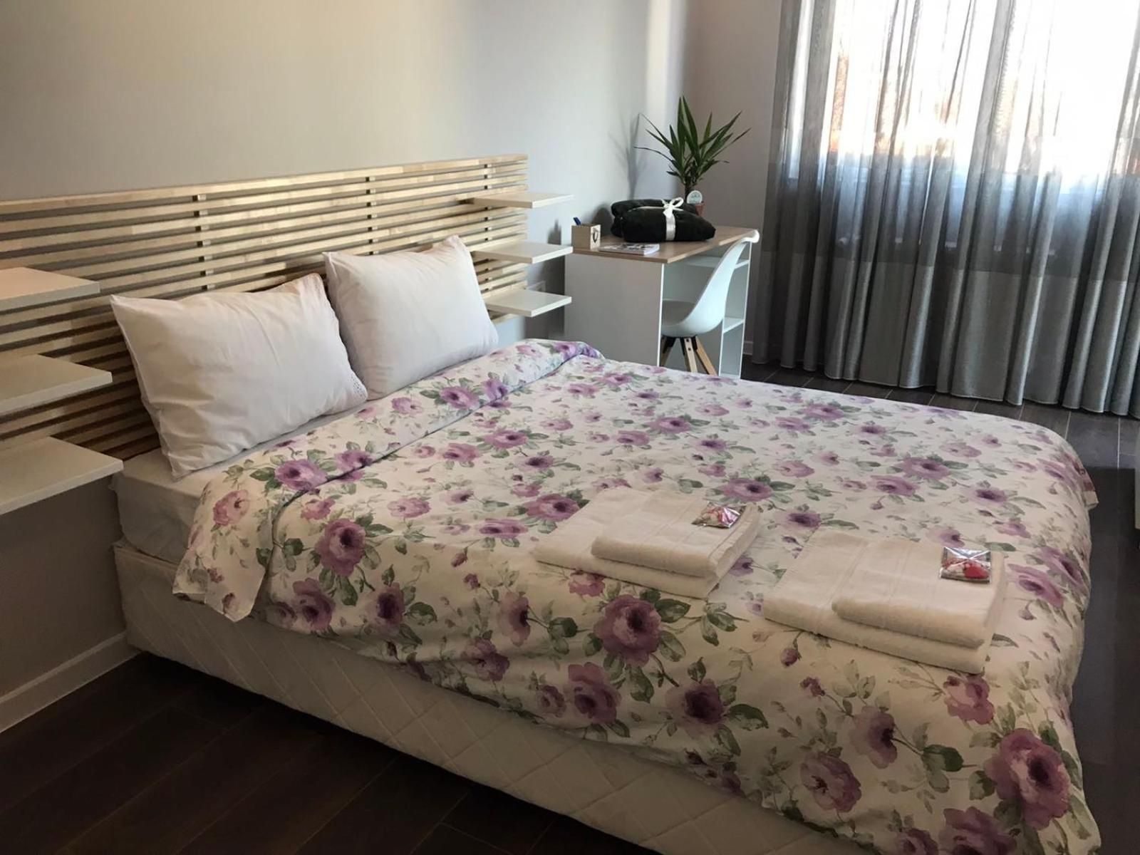One-Bedroom Apartment with Garden