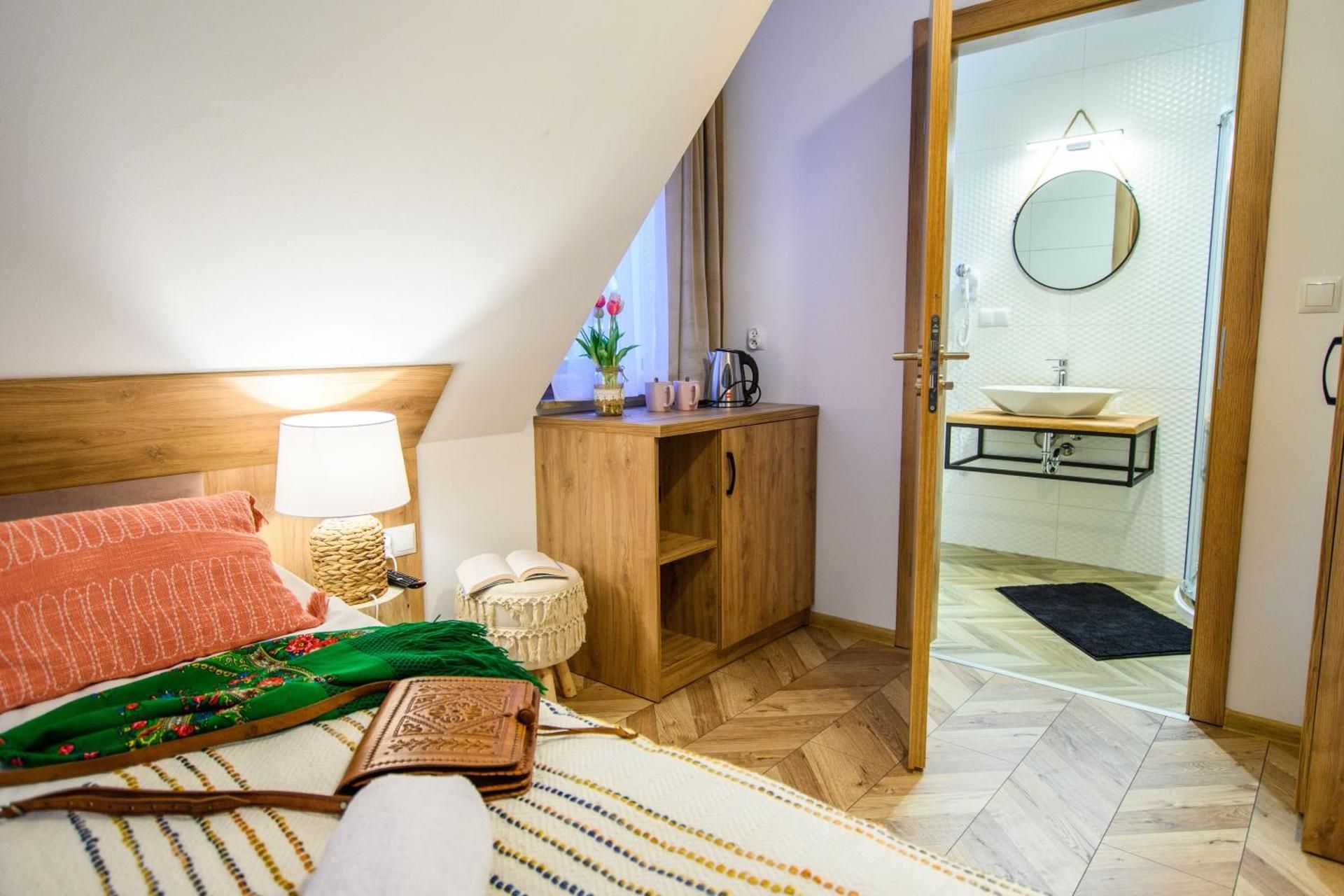 Economy Double Room