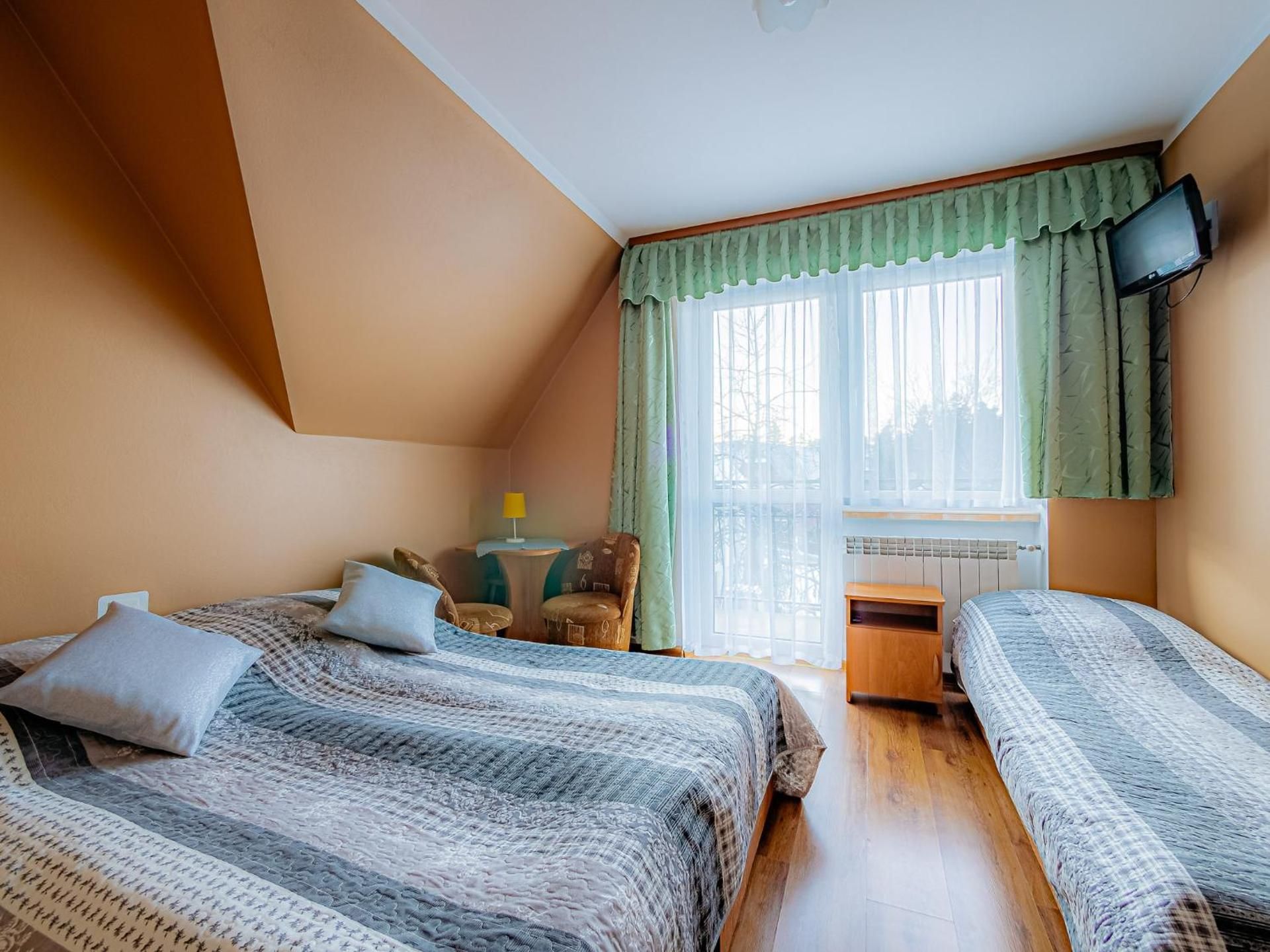 Economy Quadruple Room