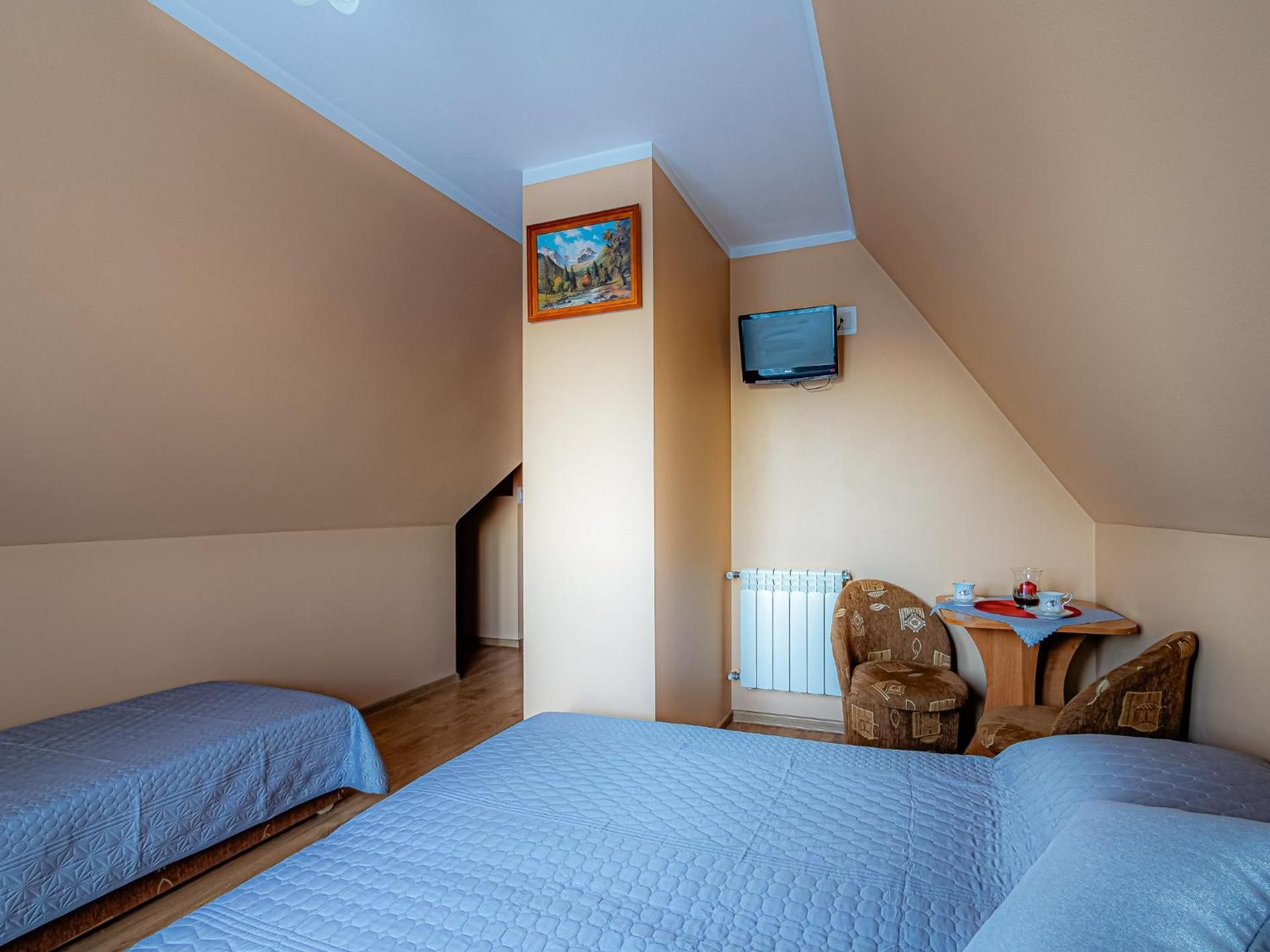 Comfort Triple Room