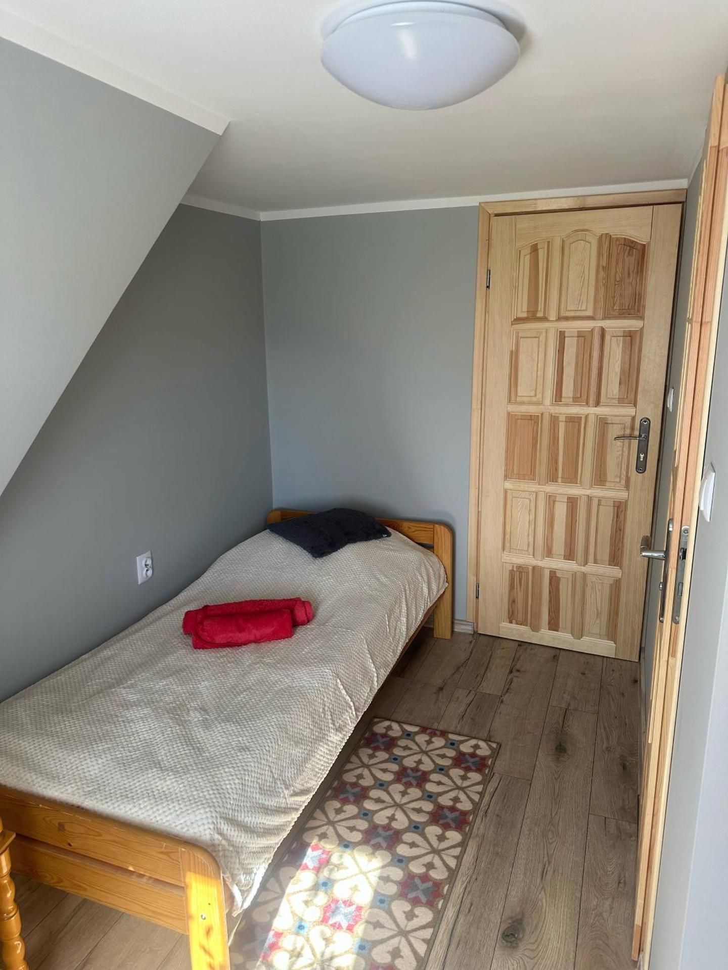 Large Single Room