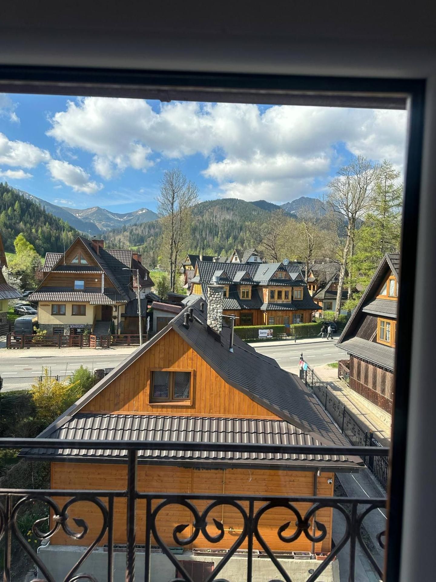Double Room with Mountain View