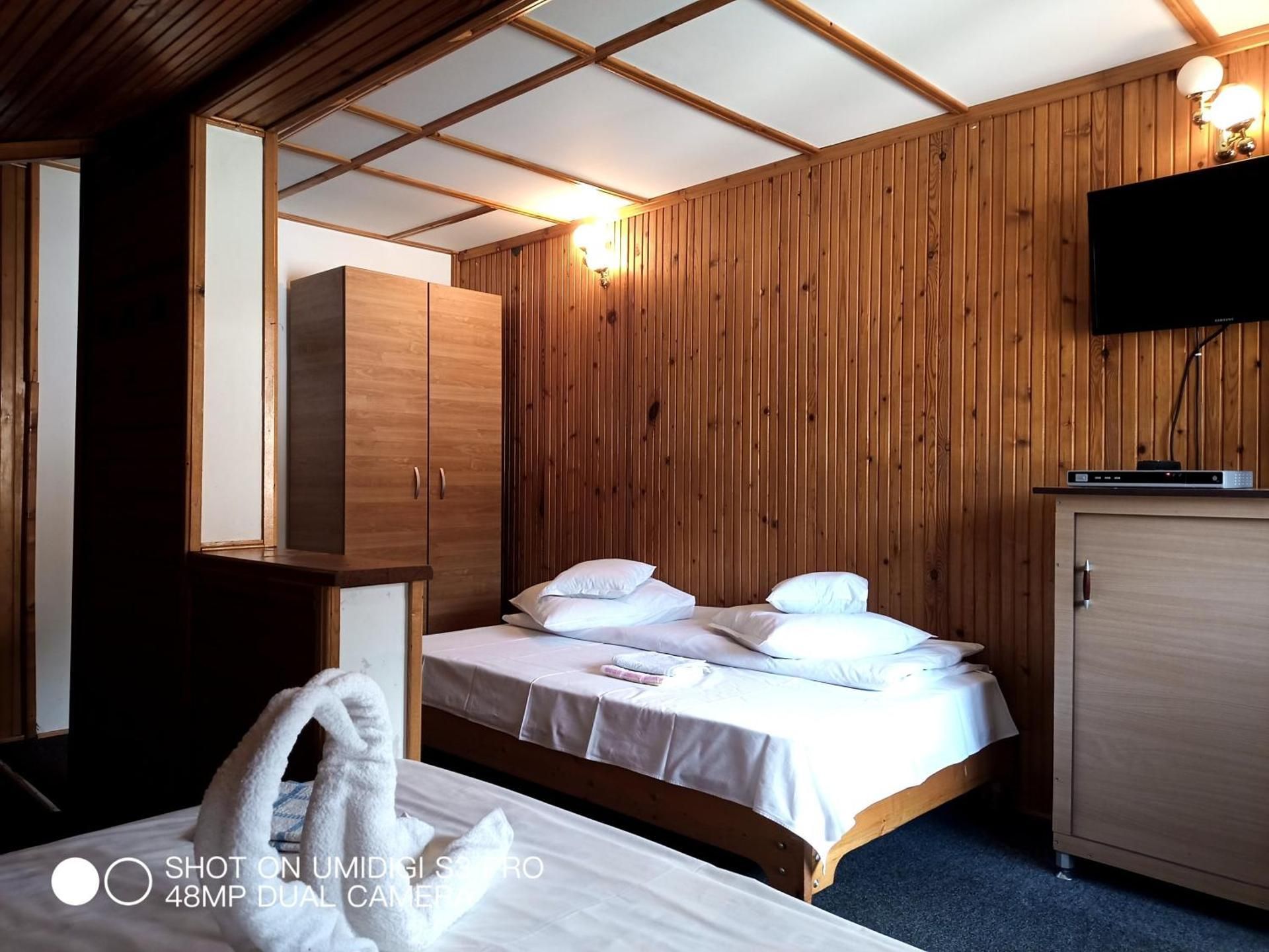 Quadruple Room with Shower
