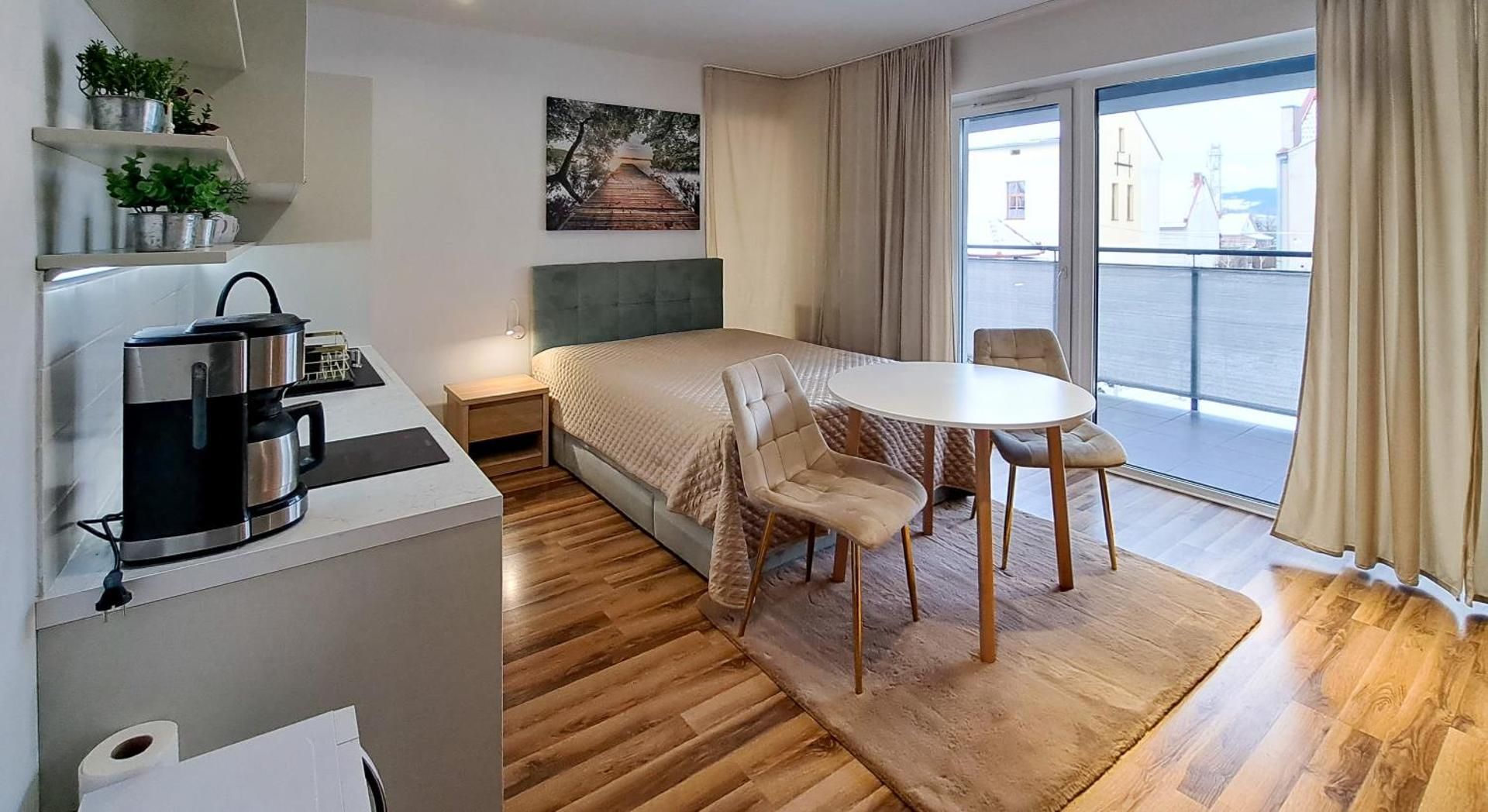 One-Bedroom Apartment