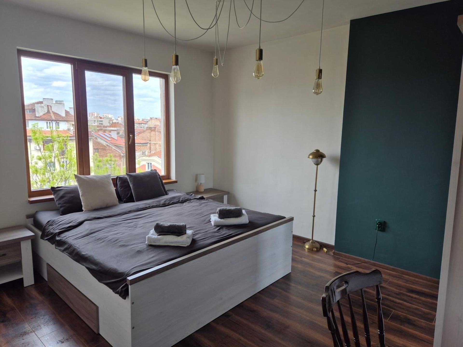 Large Double Room
