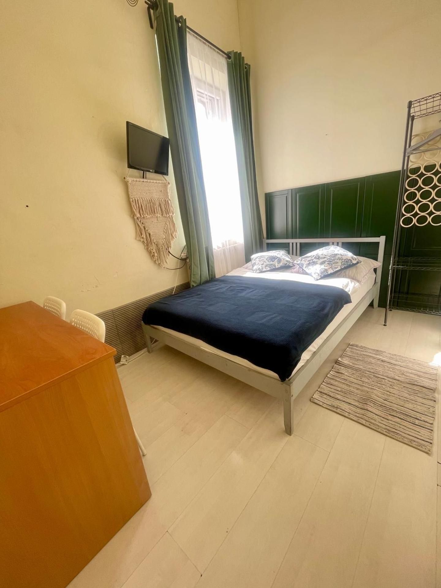 Double Room with Shared Bathroom