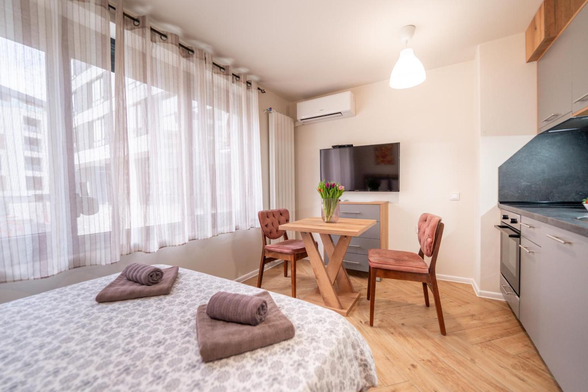 Studio - Ground Floor