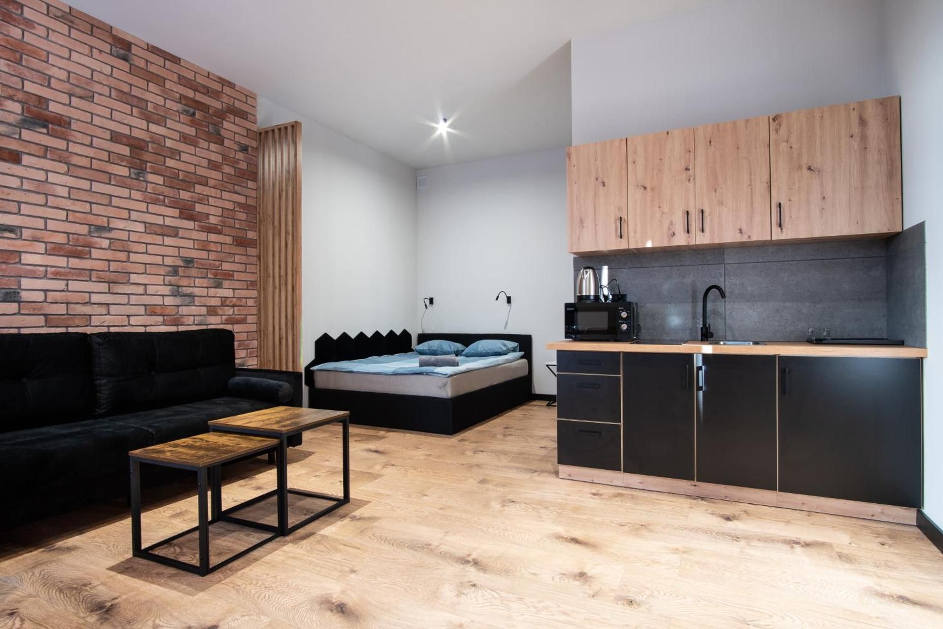 King Studio with Sofa Bed