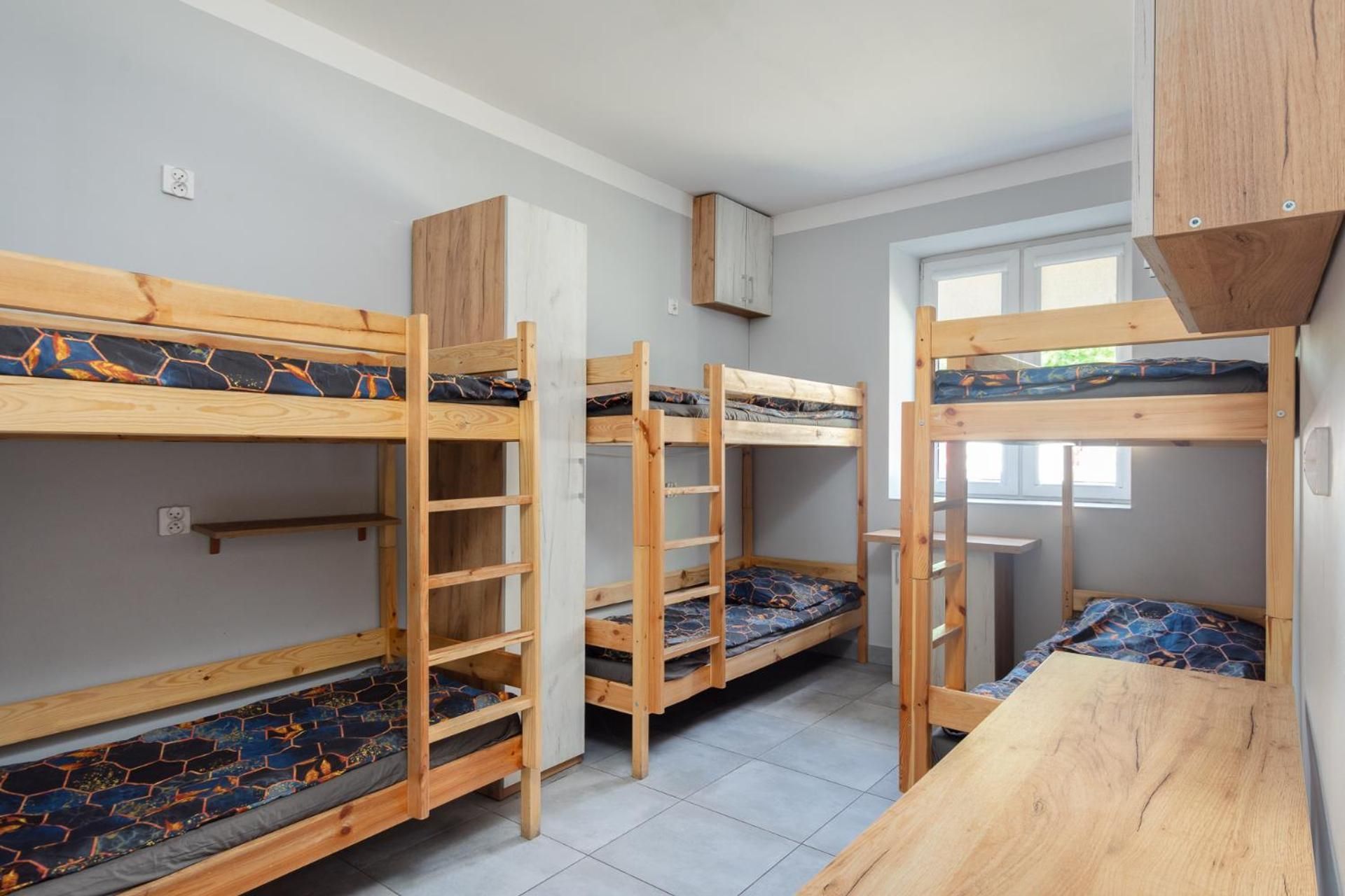 Mixed Dormitory Room