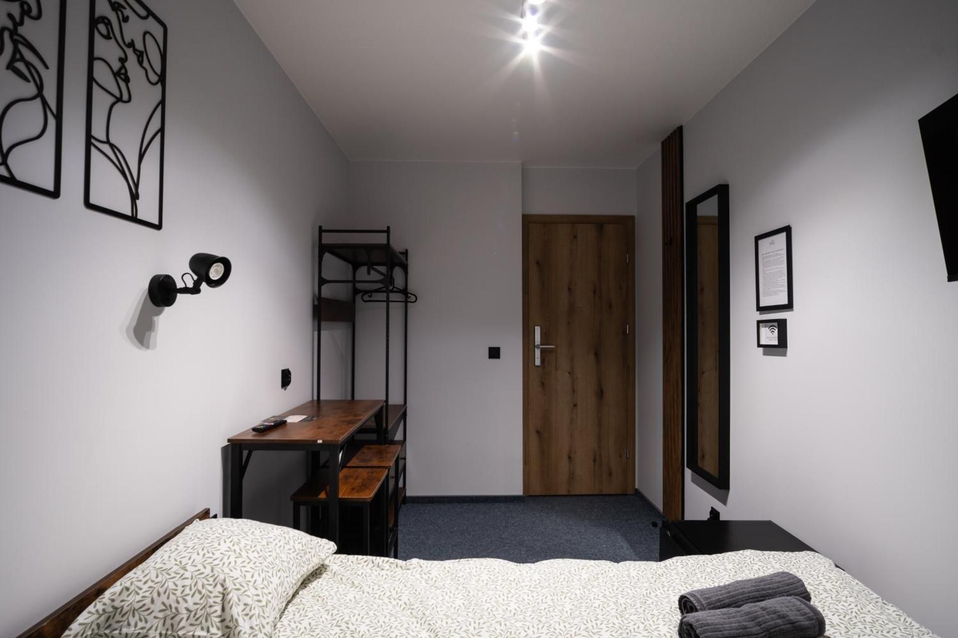 Double Room with Shared Bathroom