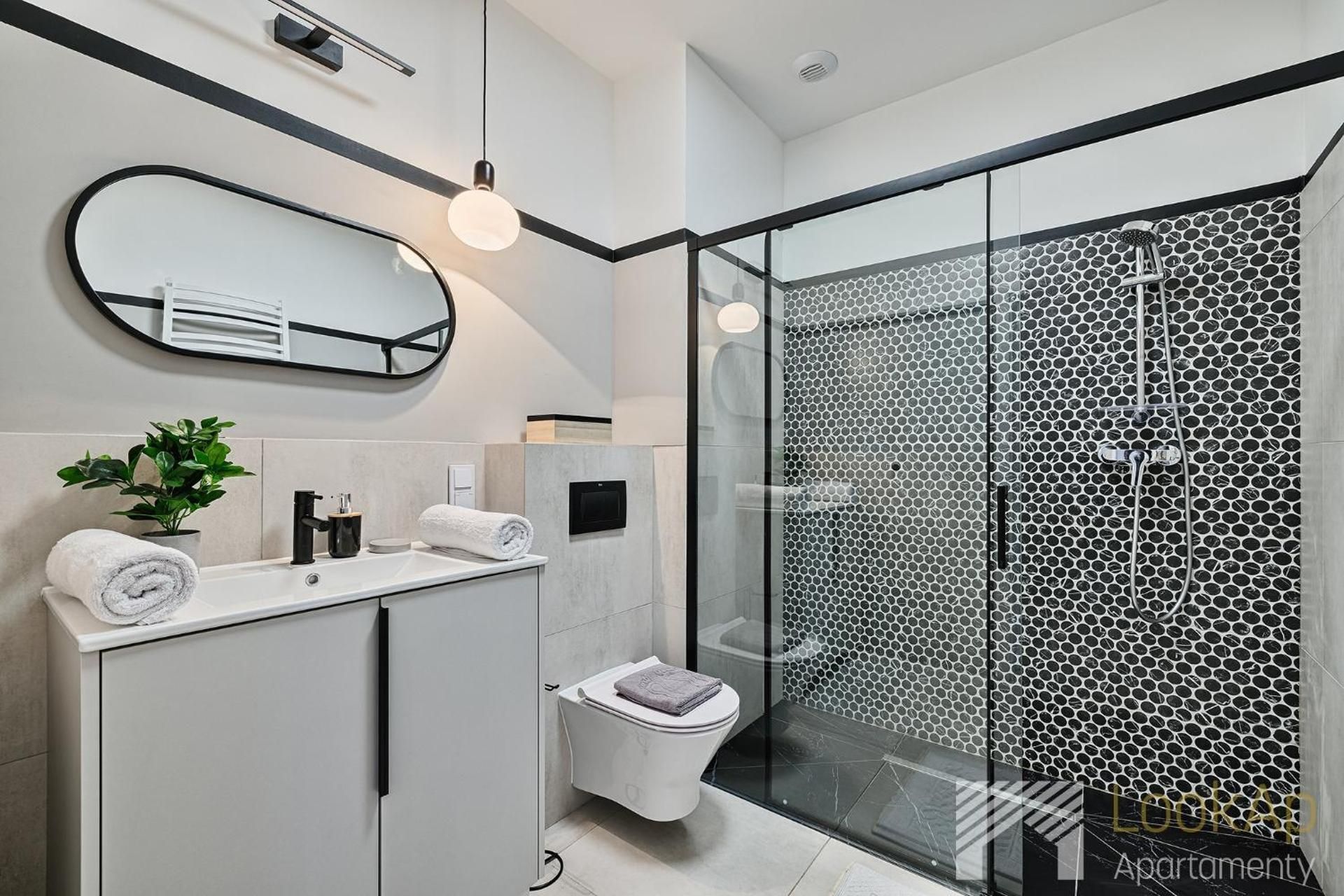 One-Bedroom Deluxe Apartment