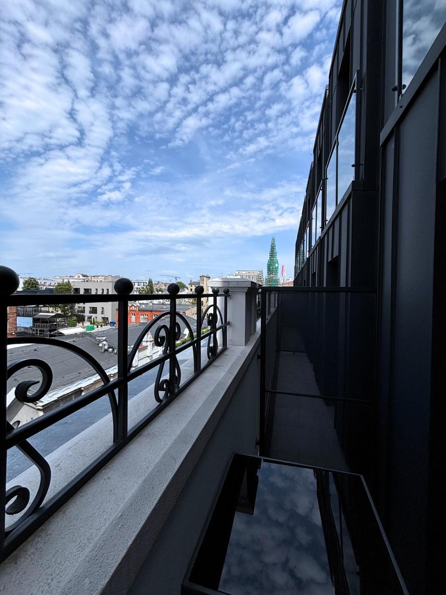 Superior Apartment with Balcony