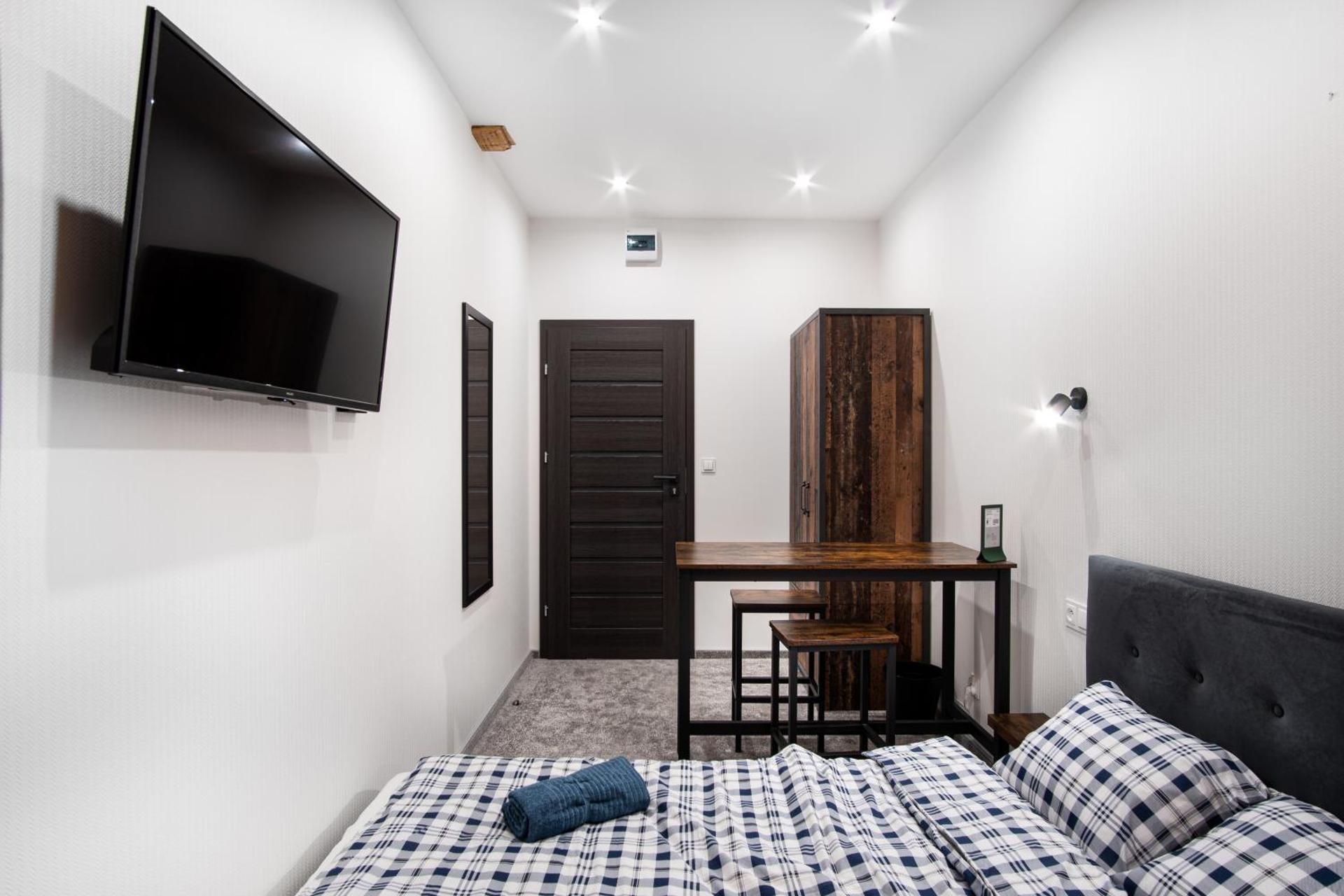 Double Room with Shared Bathroom