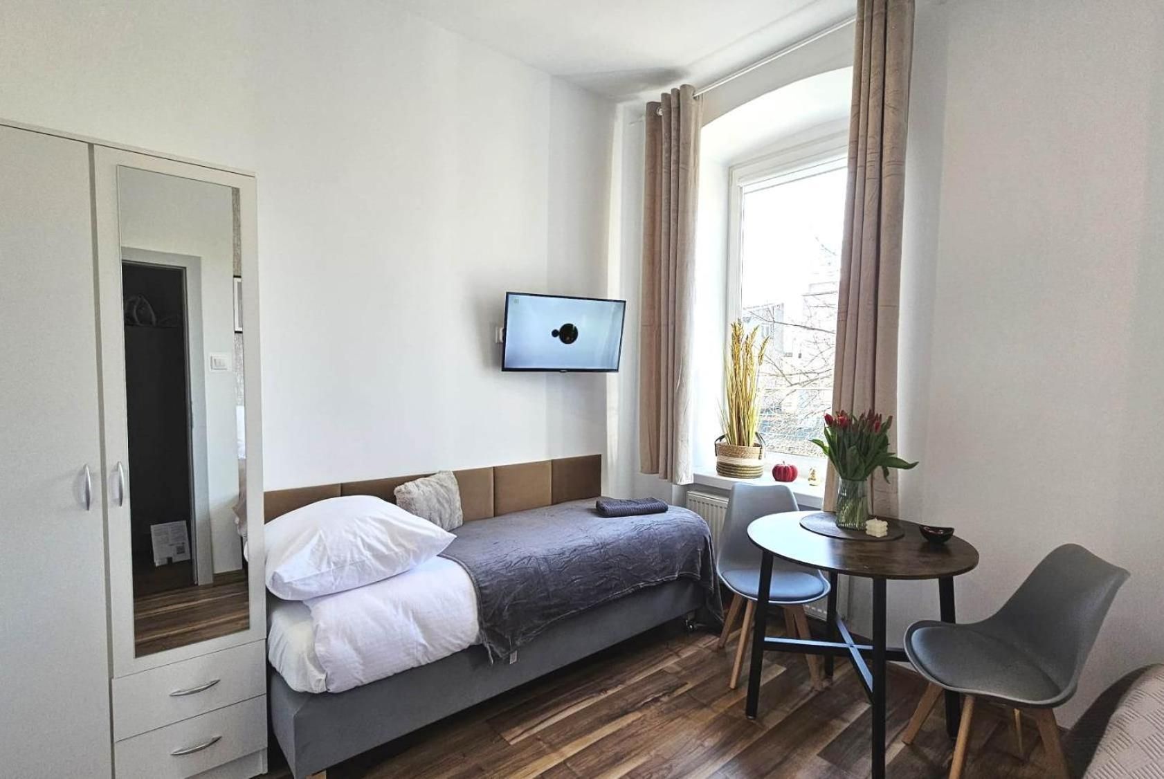 Triple Room with Private Bathroom