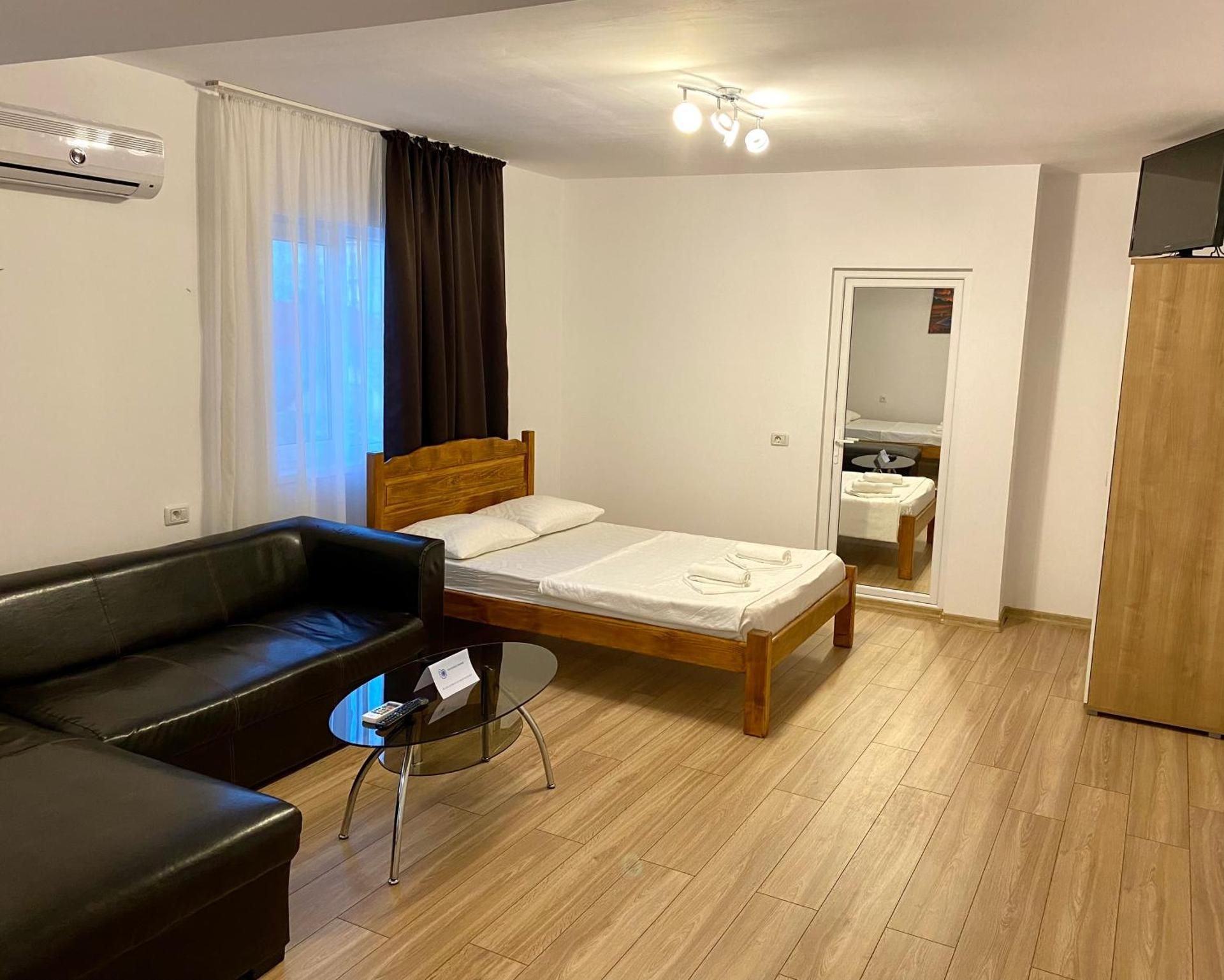 Superior Queen Room with Two Queen Beds