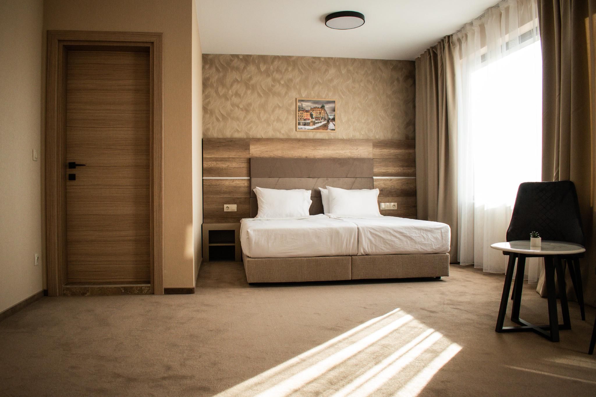 Deluxe Double Room with Jacuzzi