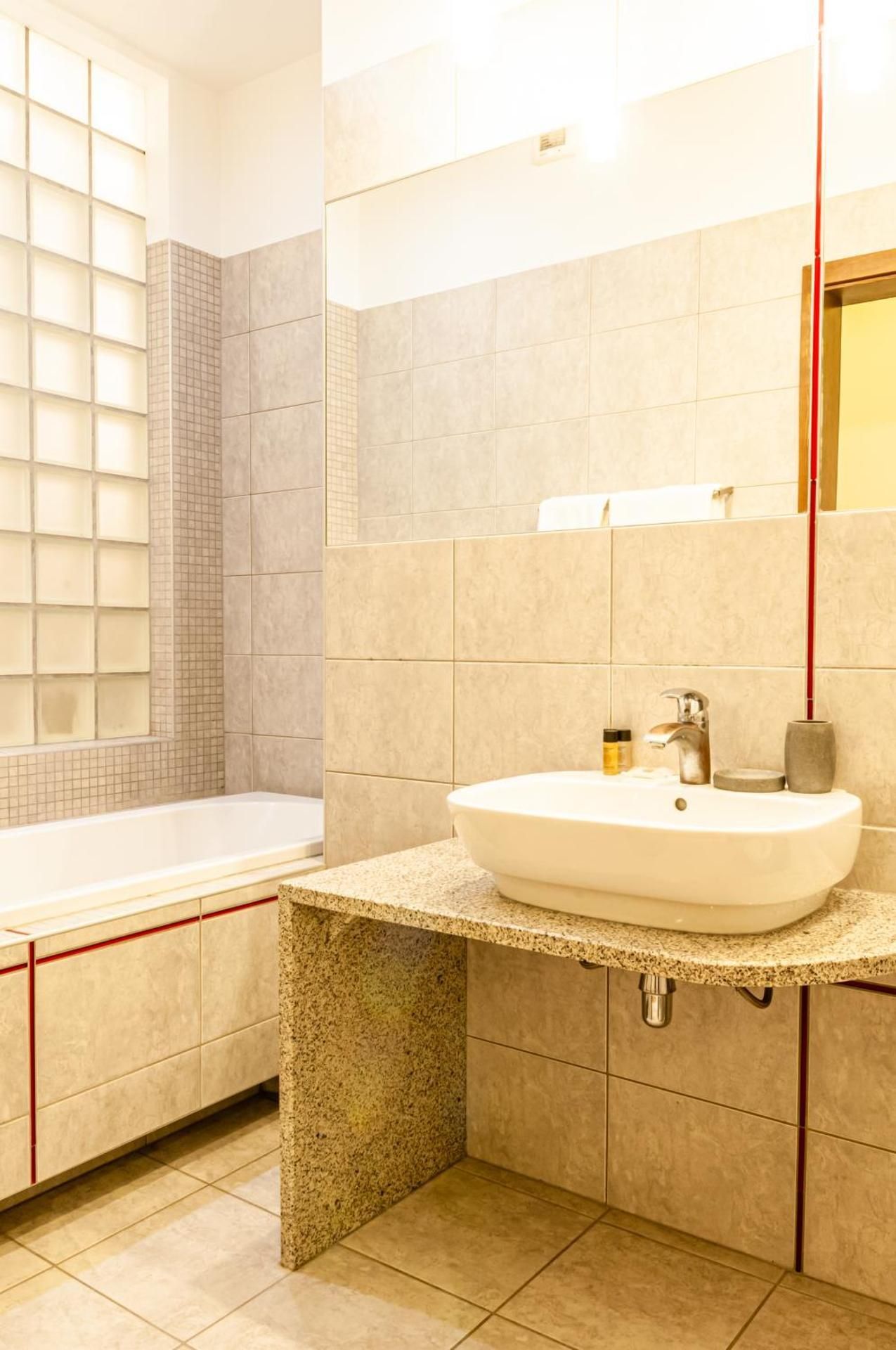 Deluxe Family Suite