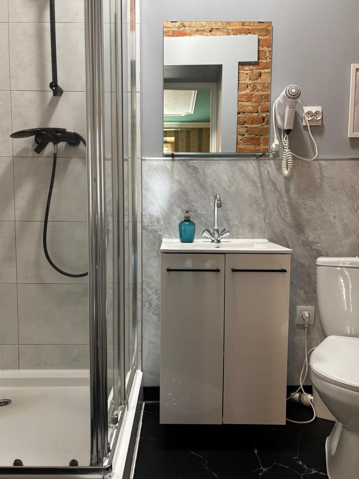 Suite Apartment