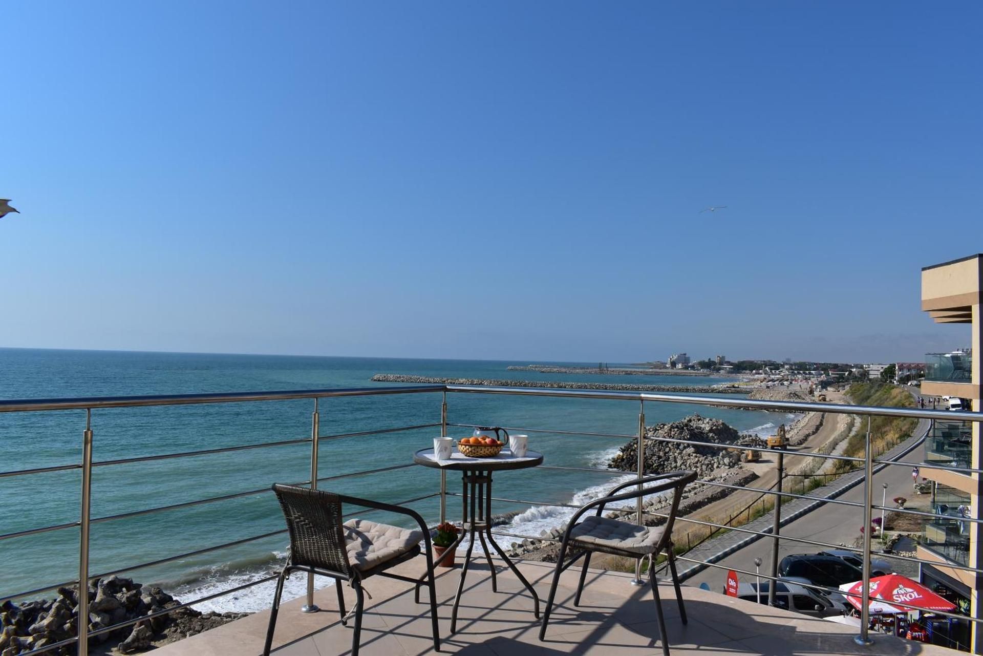 Vila La Playa