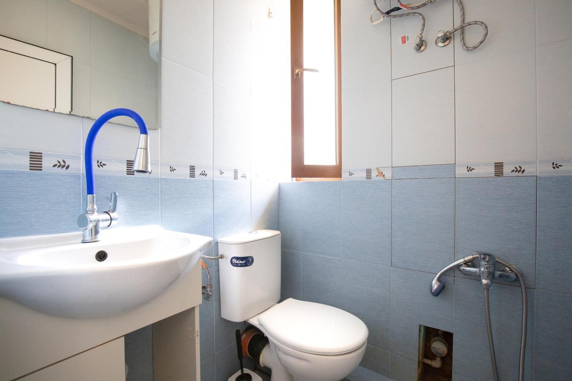 Single Room With Private Bathroom