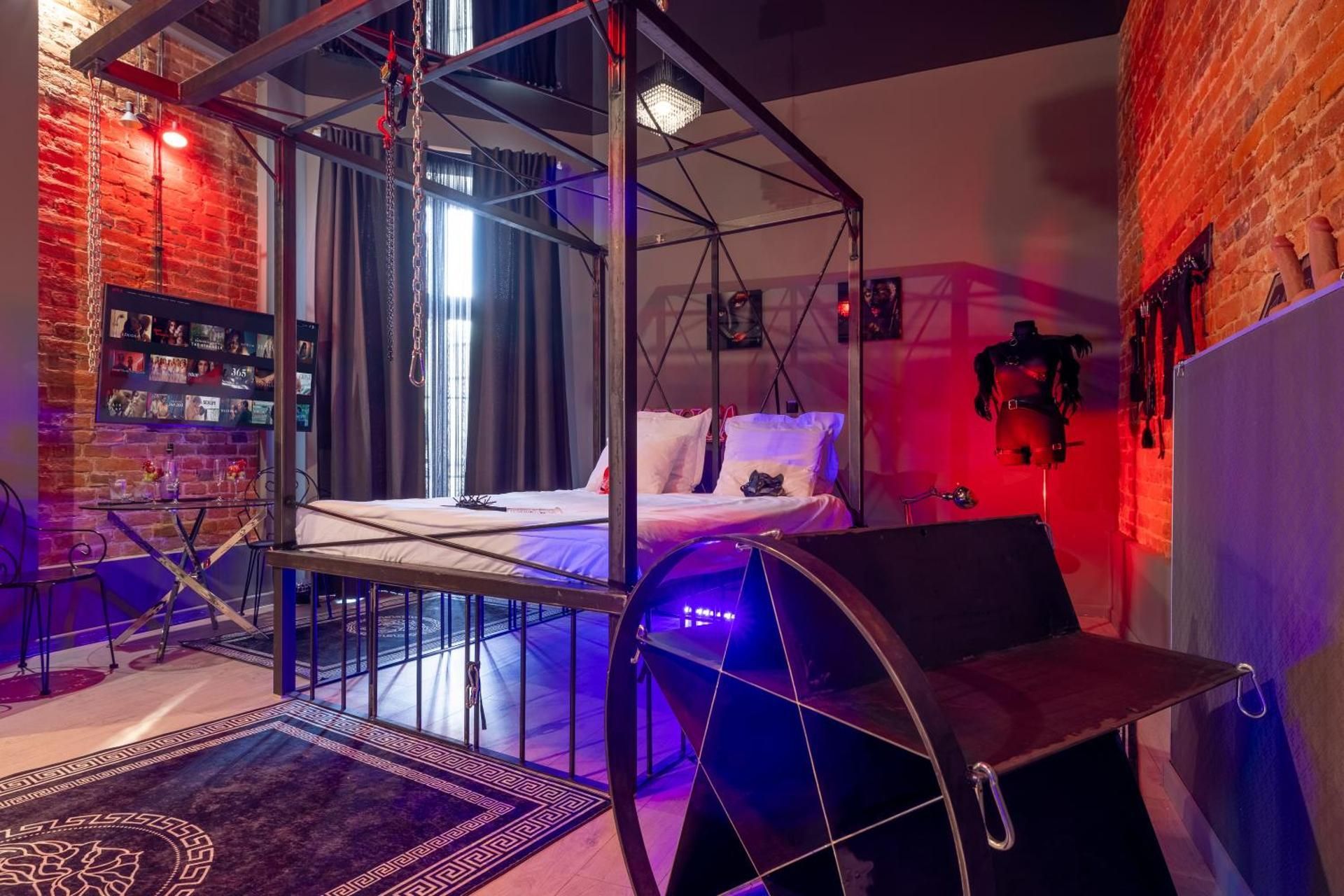 BDSM Apart Grey Manufaktura Centrum Miasta Legionow 18 , Idelny na Prezent, Parking na terenie , Tyl One-Bedroom Apartment 2