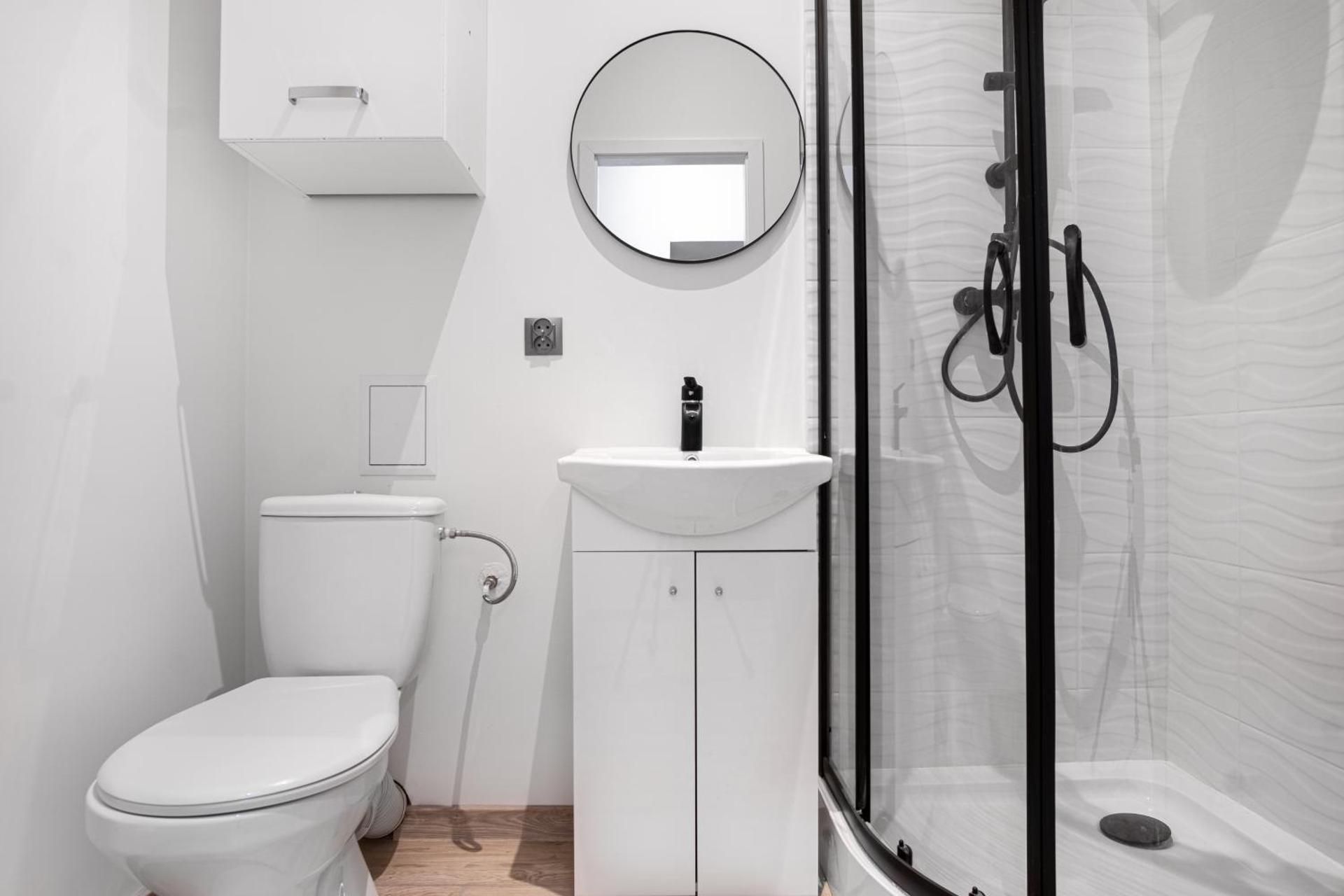 Economy Double Room with Shared Bathroom