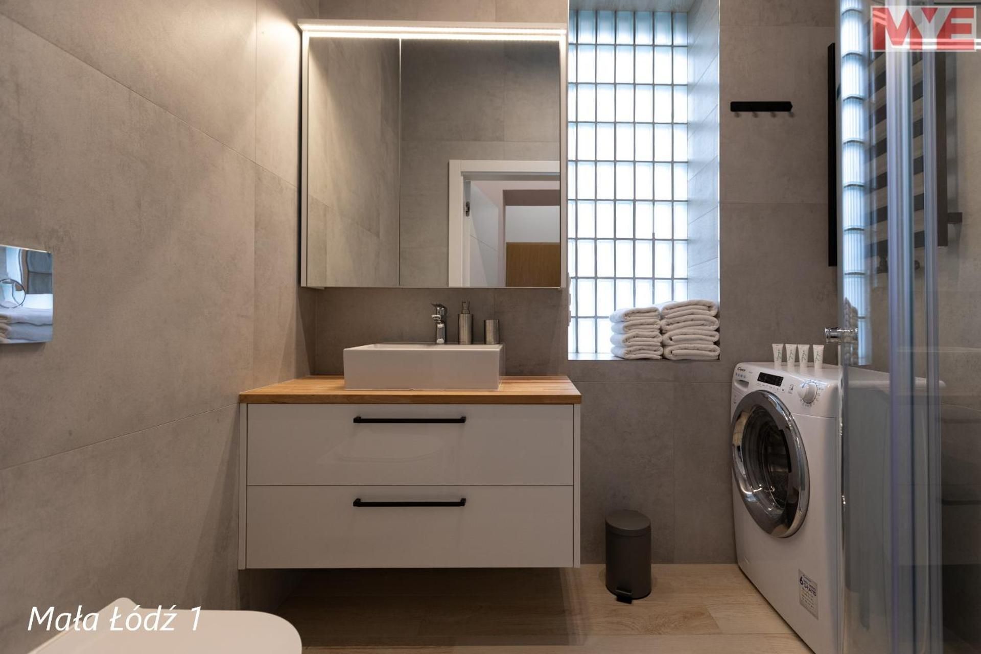 Standard Apartment