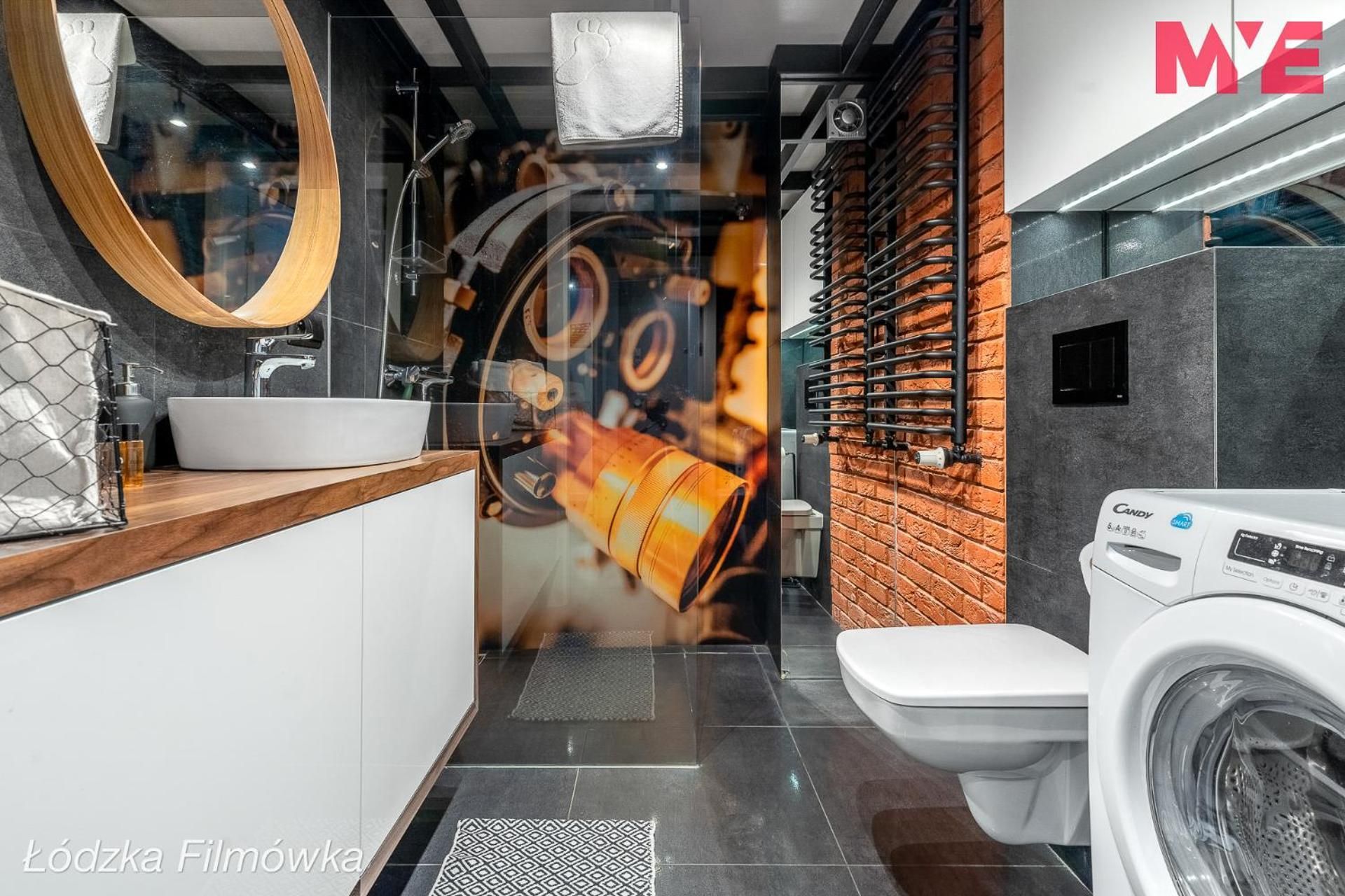 Apartment - Split Level