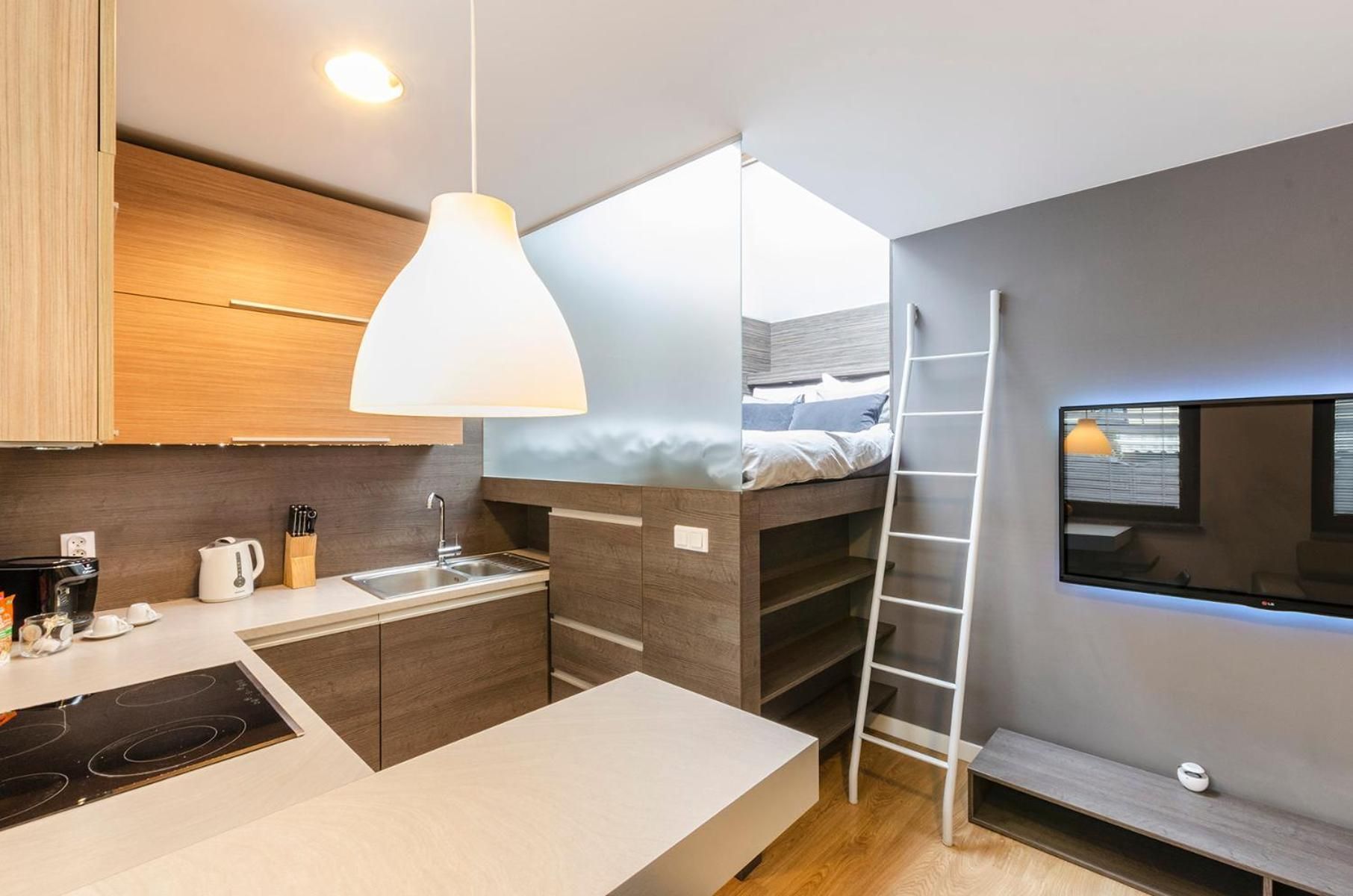 Studio Apartment