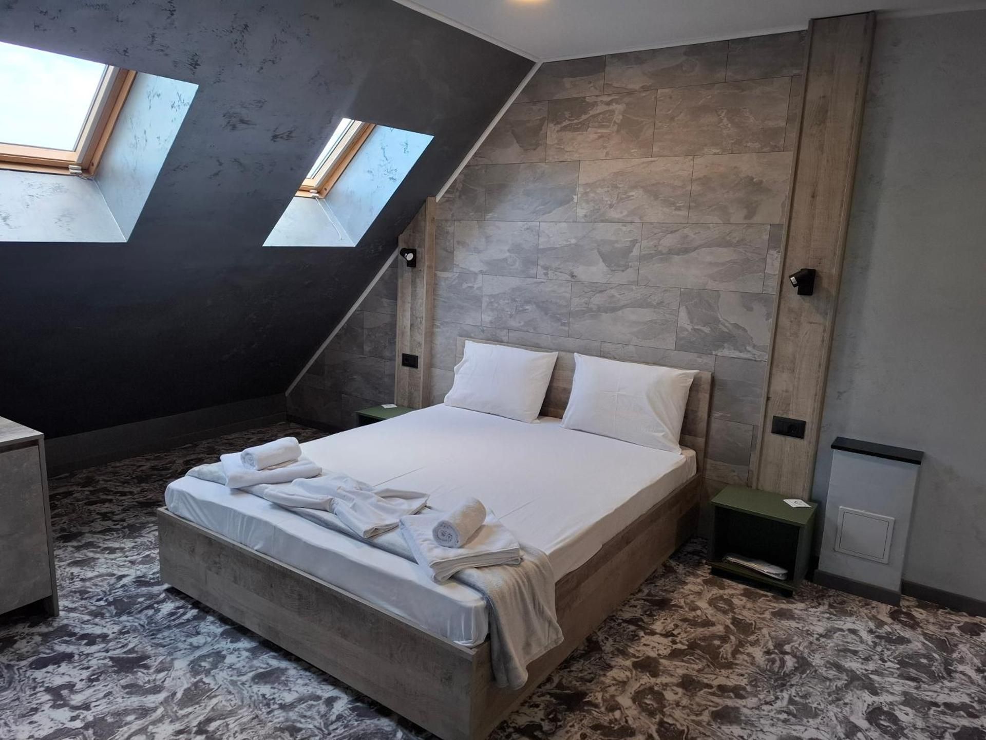 Classic Quadruple Room