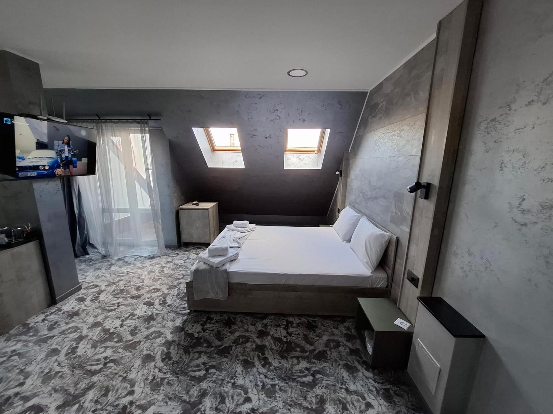 Classic Quadruple Room