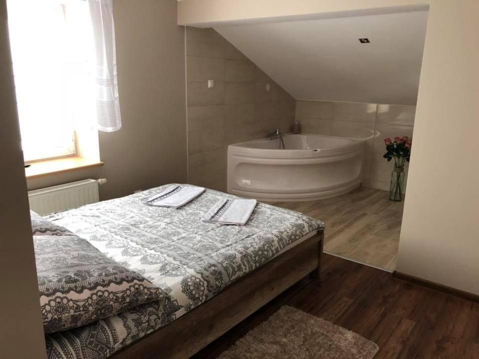 Large Double Room