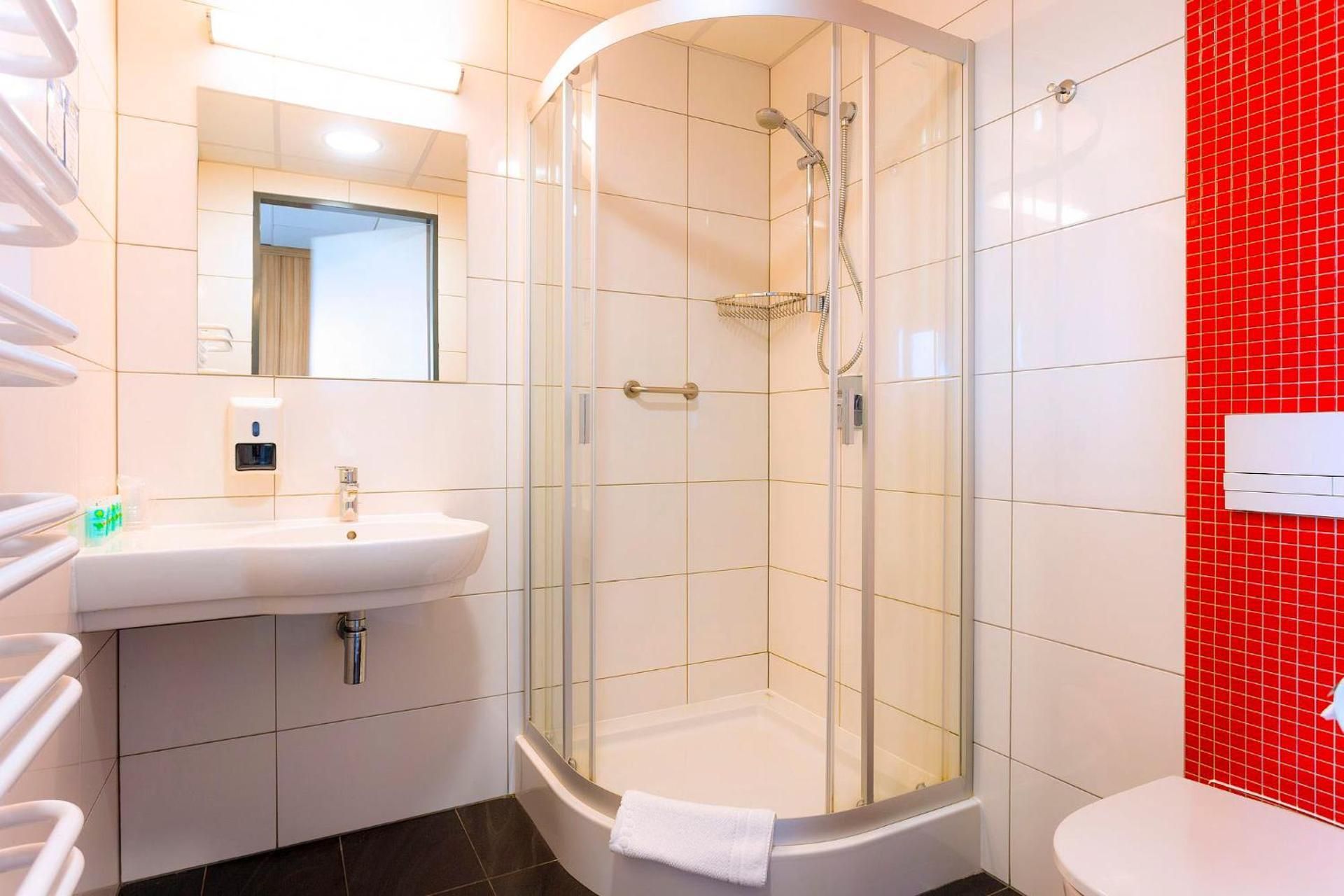 Basic Triple Room