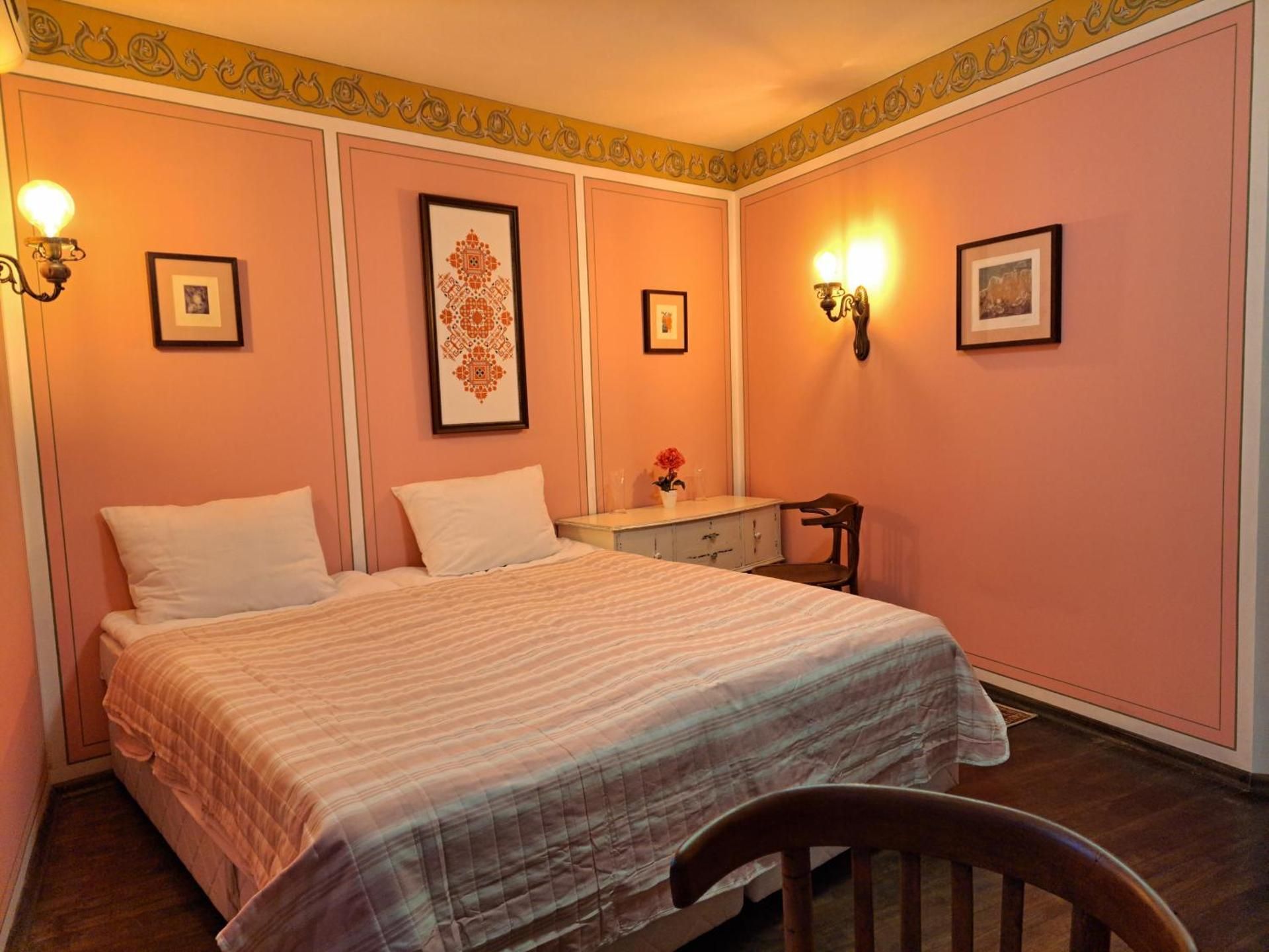 Standard Twin Room with Garden View