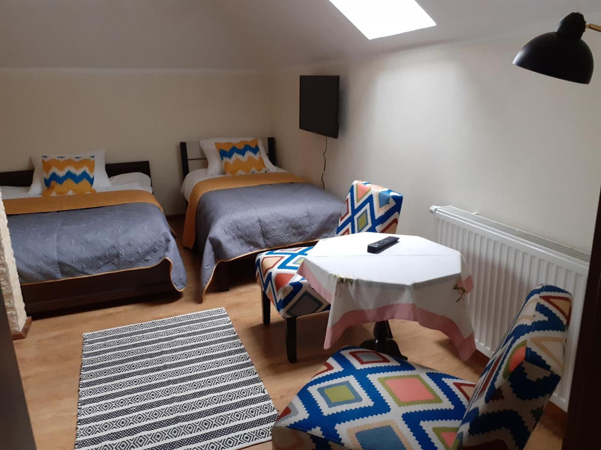 Economy Triple Room