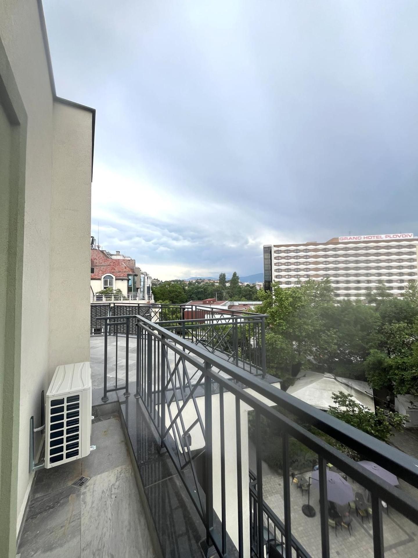 Studio with Balcony